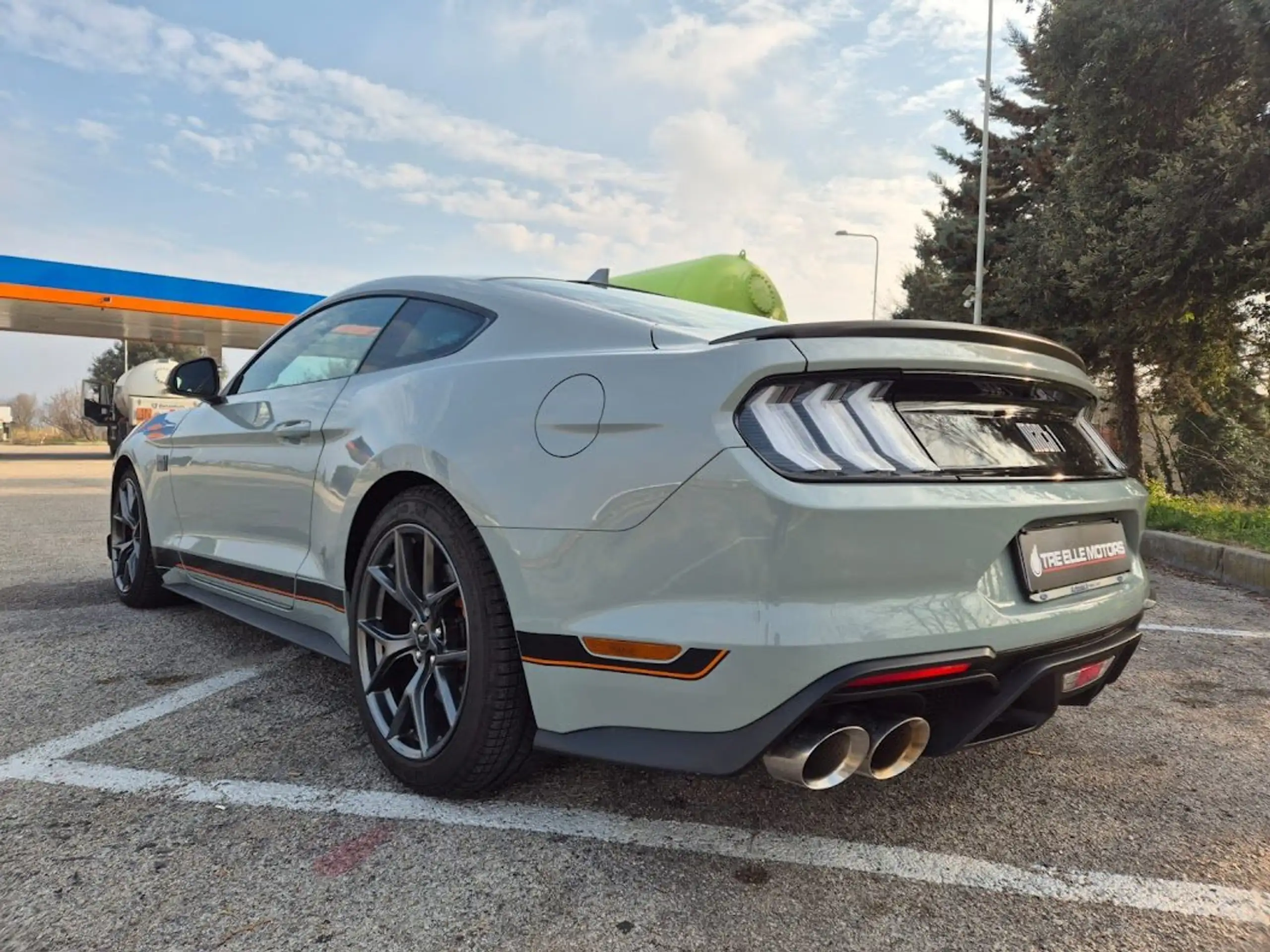 Ford - Mustang