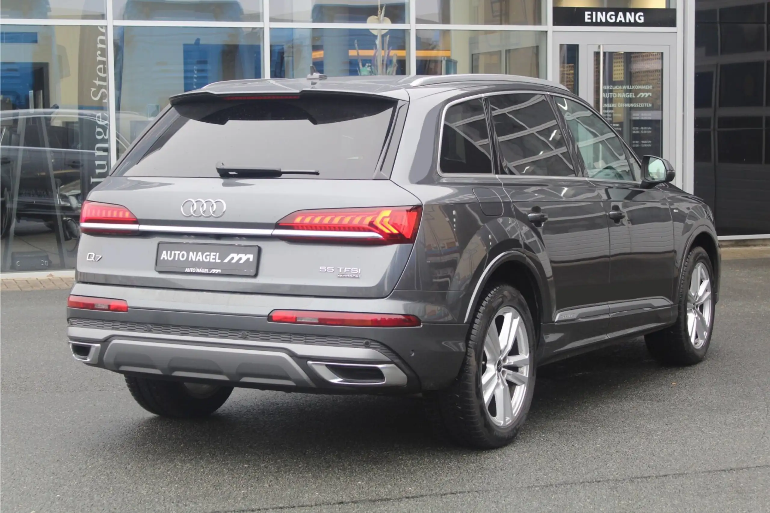 Audi - Q7