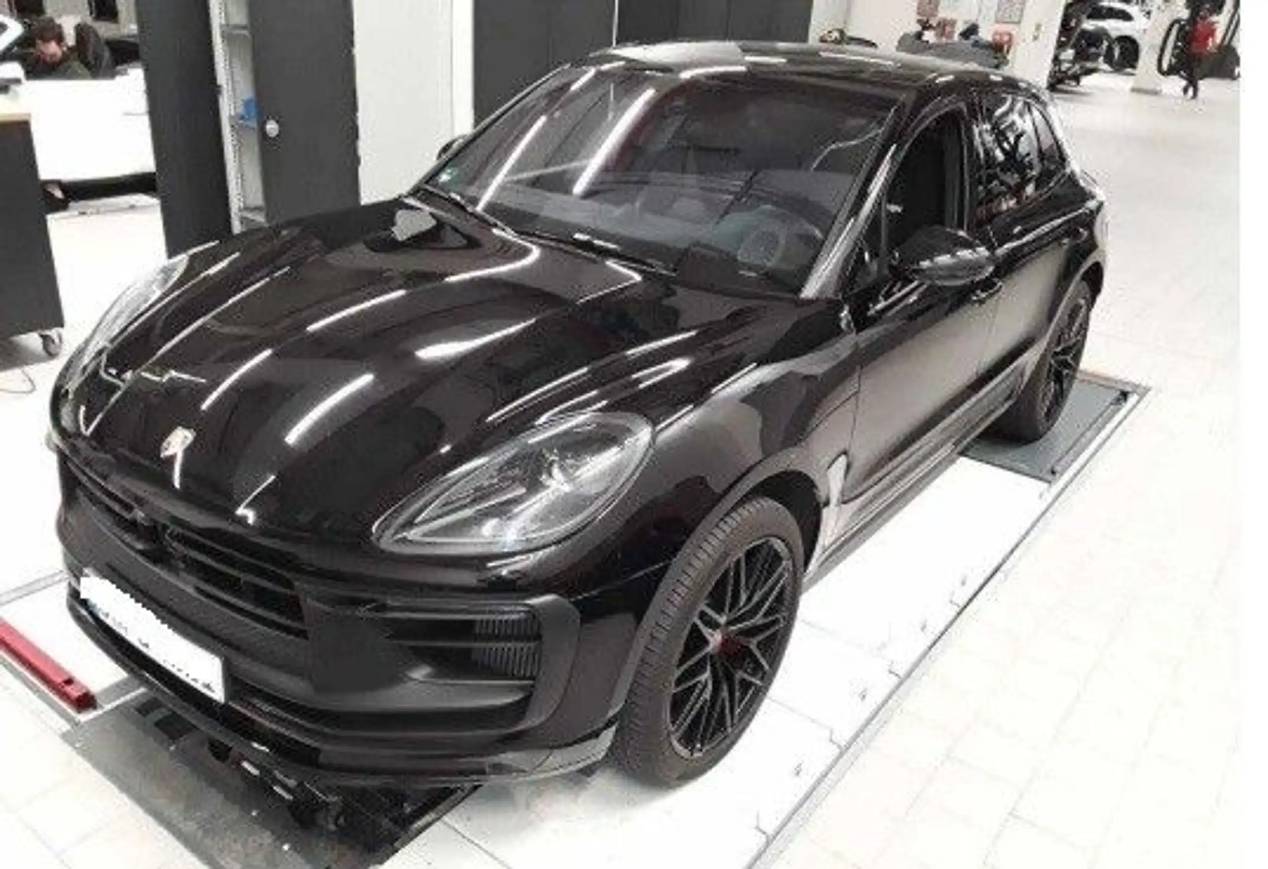 Porsche - Macan