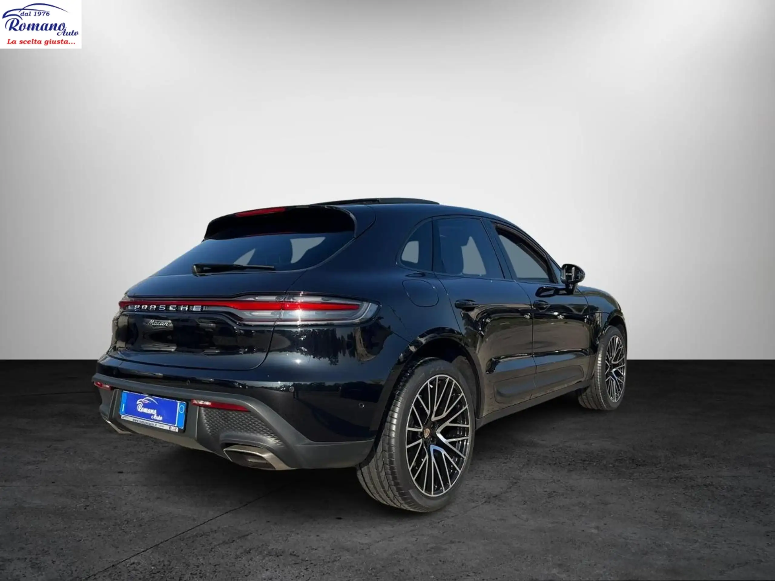 Porsche - Macan