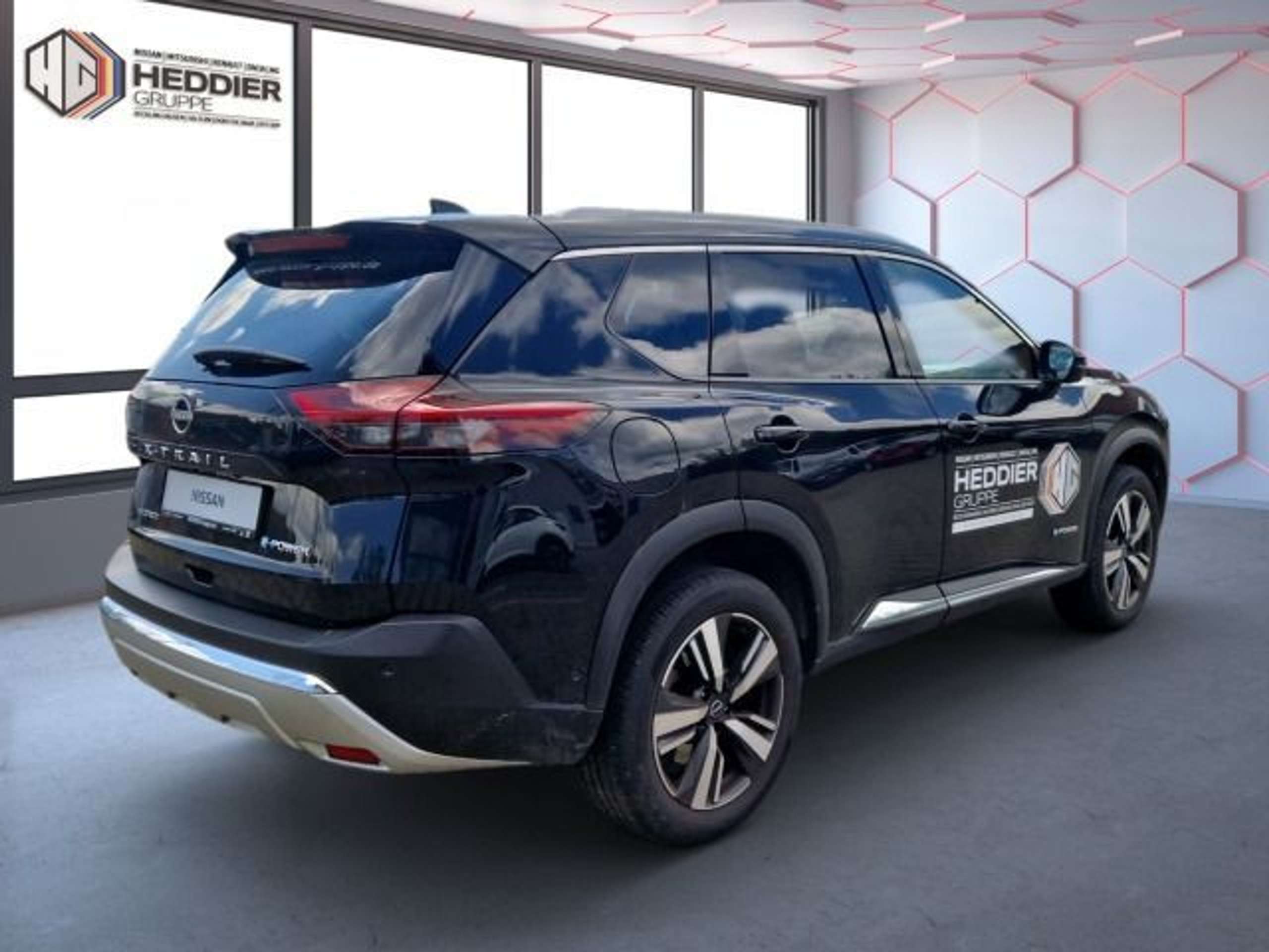 Nissan - X-Trail