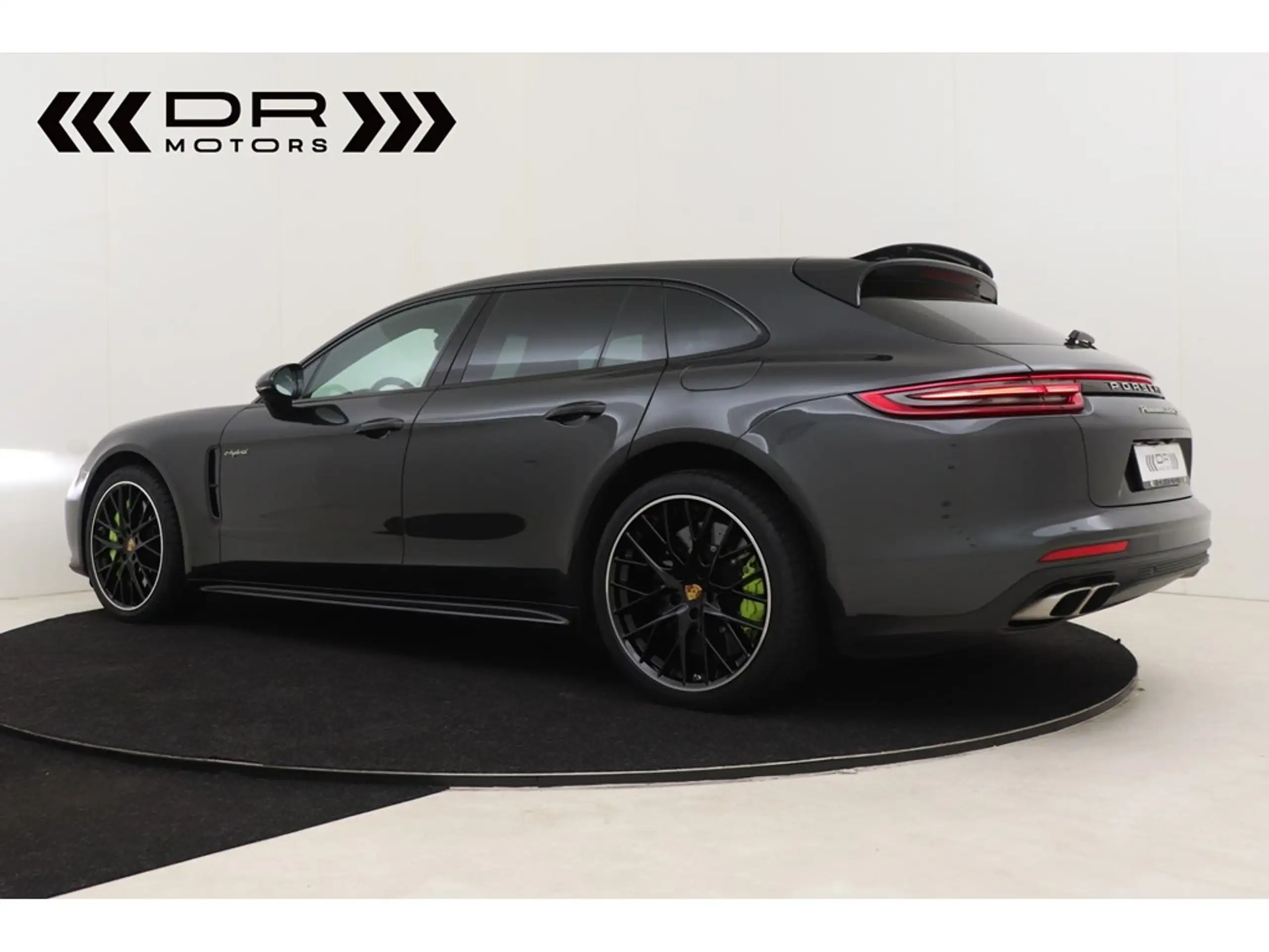 Porsche - Panamera