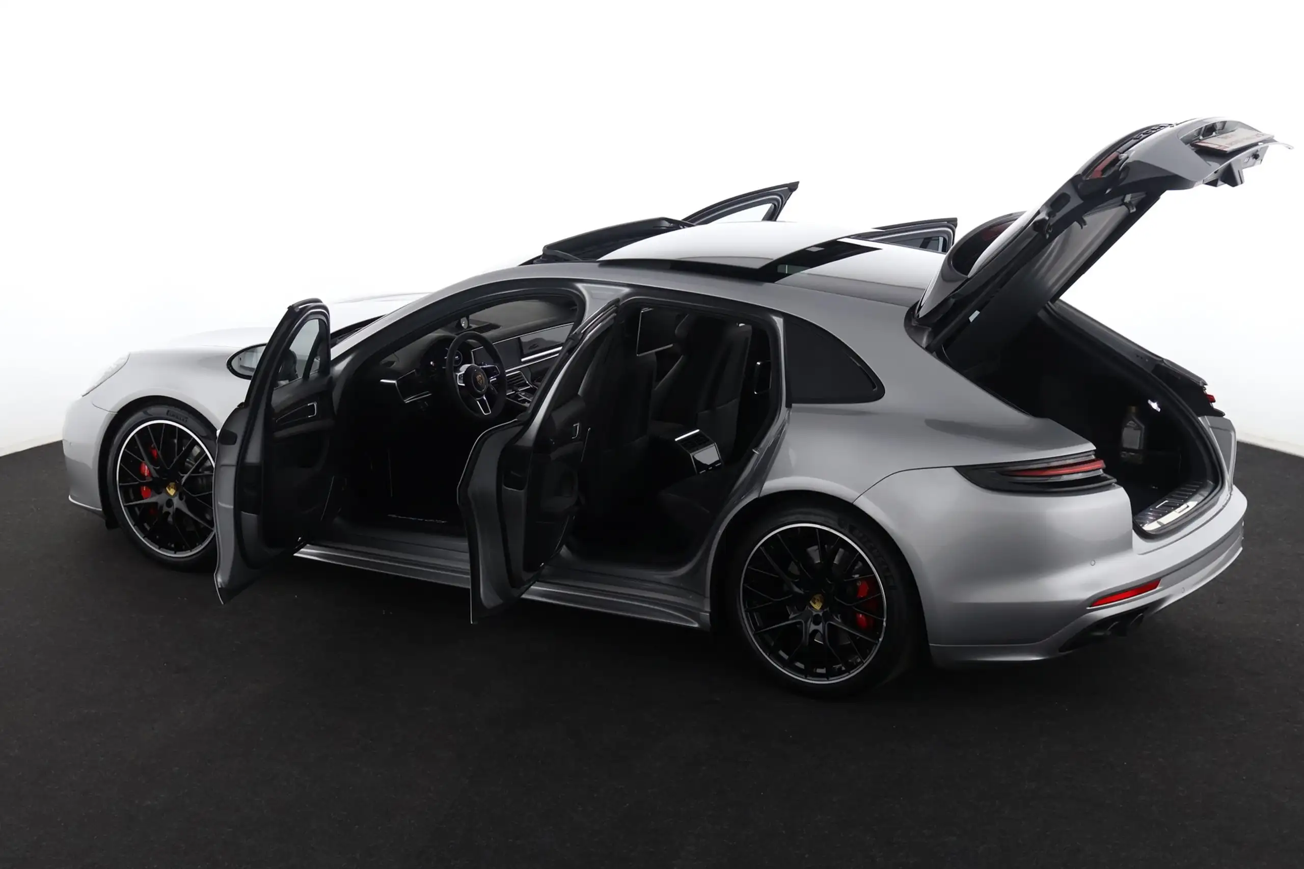 Porsche - Panamera