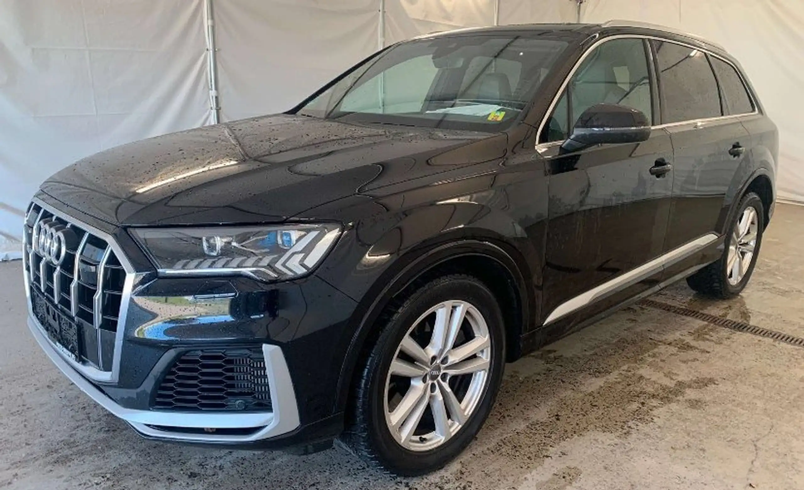 Audi - SQ7