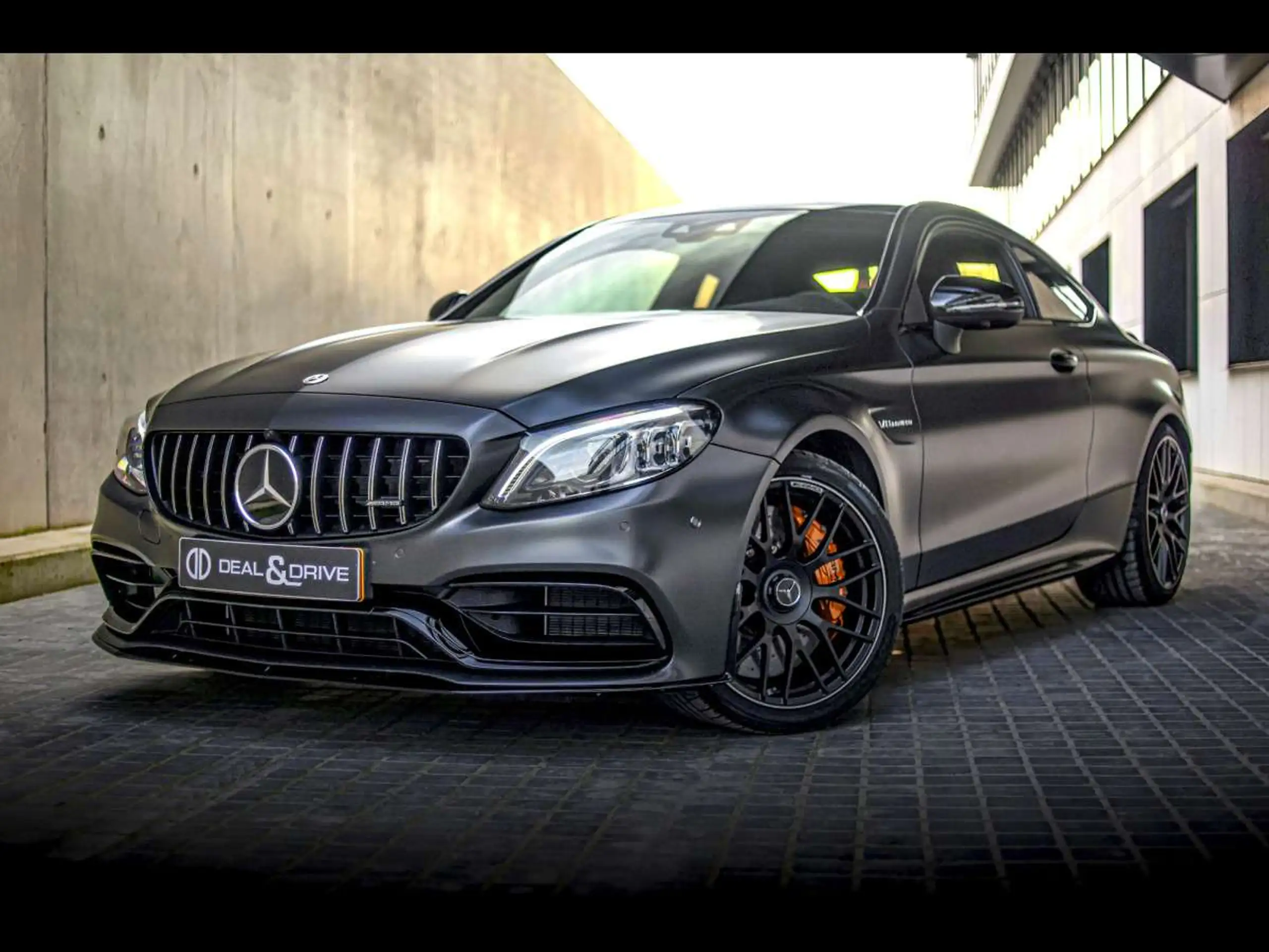 Mercedes-Benz - C 63 AMG