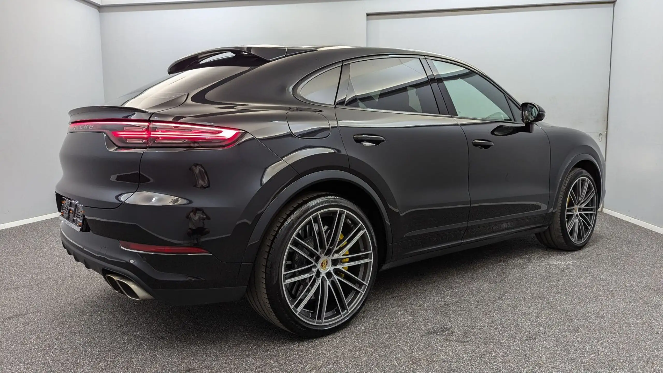 Porsche - Cayenne