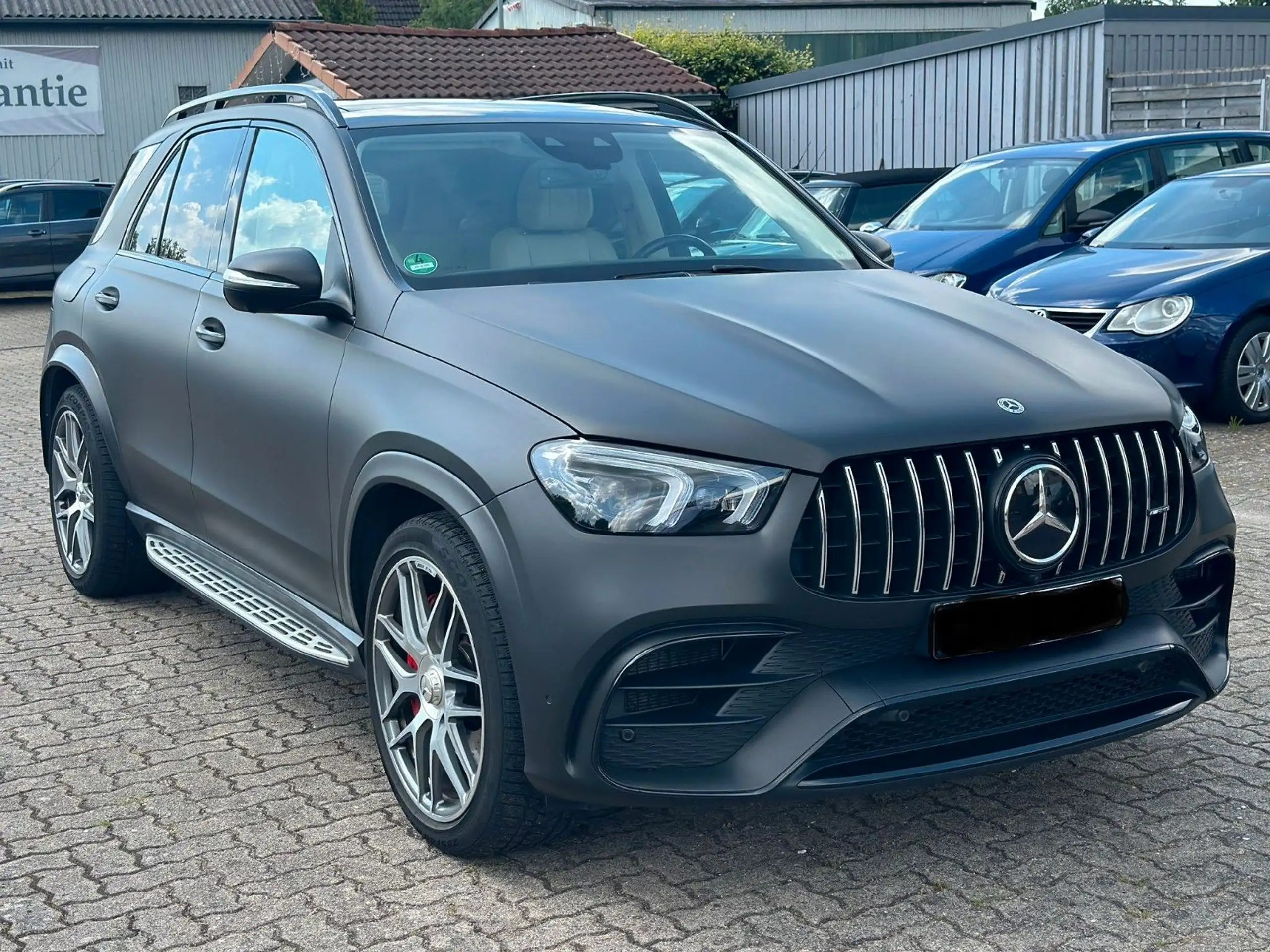 Mercedes-Benz - GLE 63 AMG