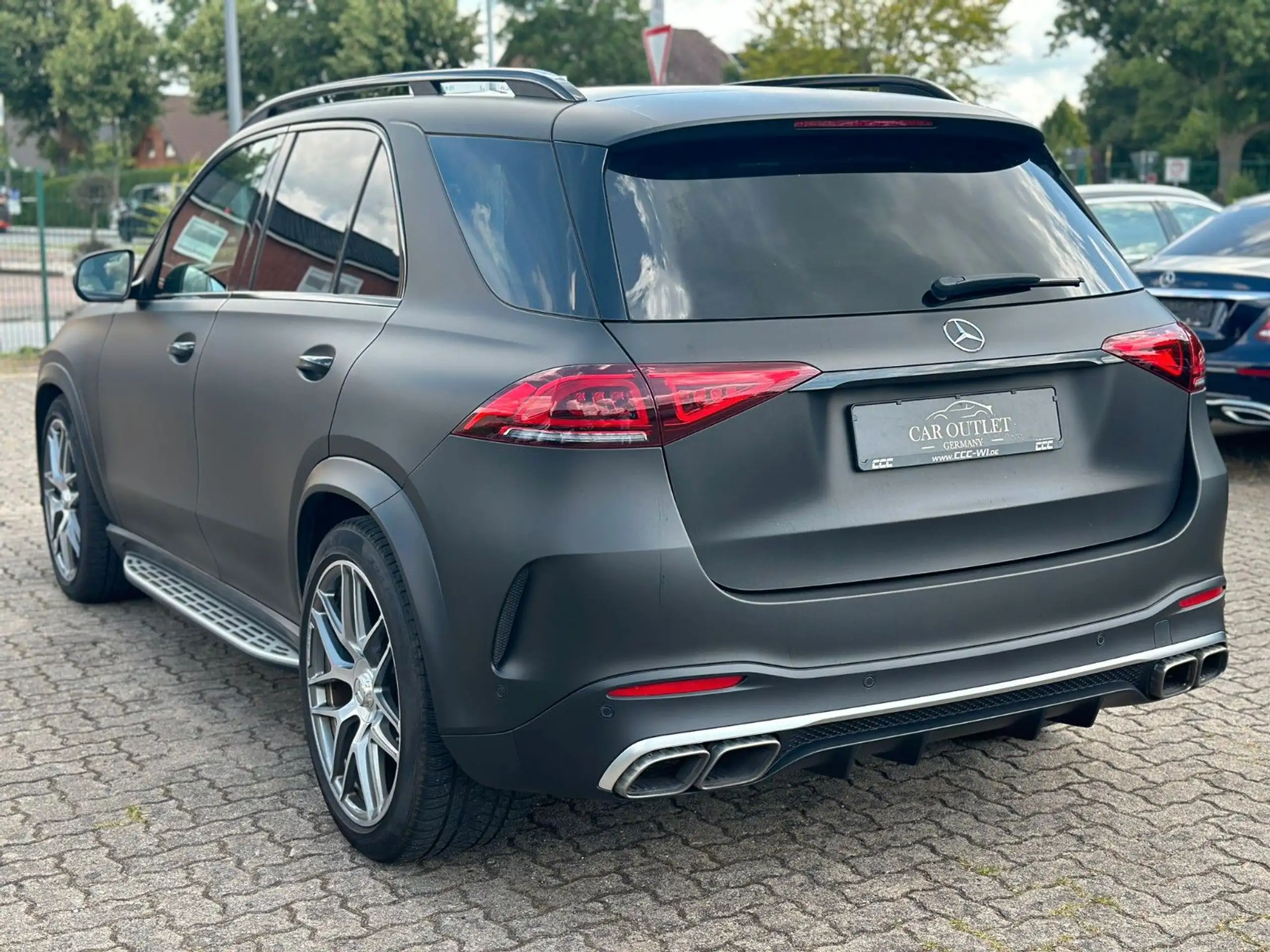 Mercedes-Benz - GLE 63 AMG