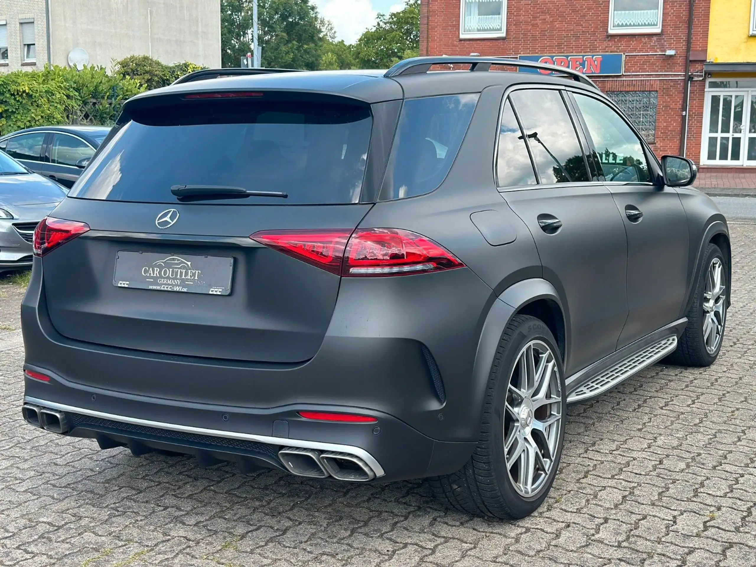 Mercedes-Benz - GLE 63 AMG