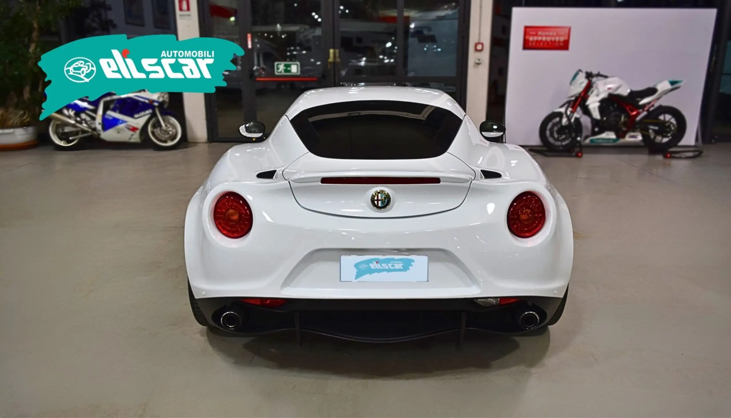 Alfa Romeo - 4C