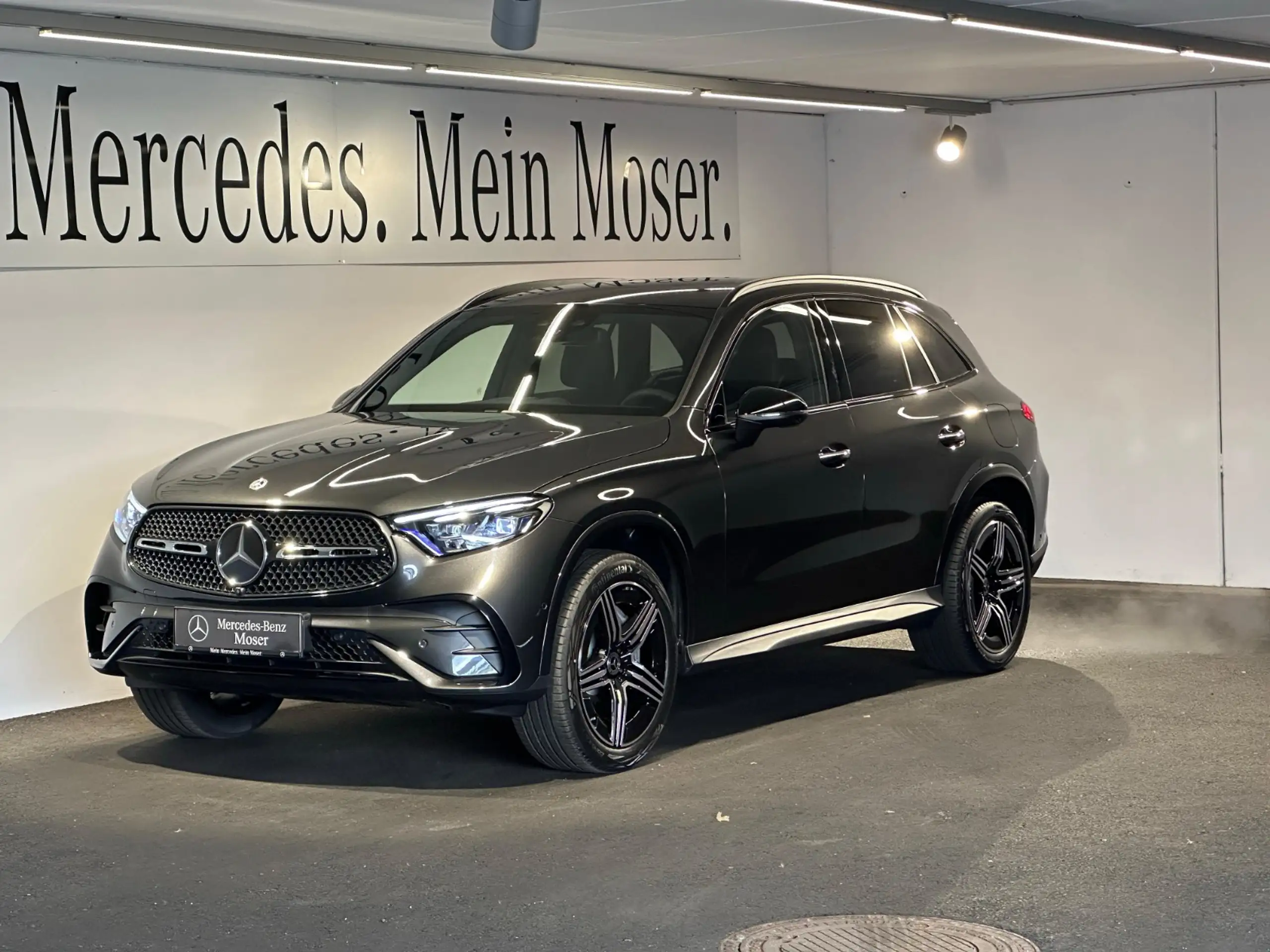 Mercedes-Benz - GLC 300