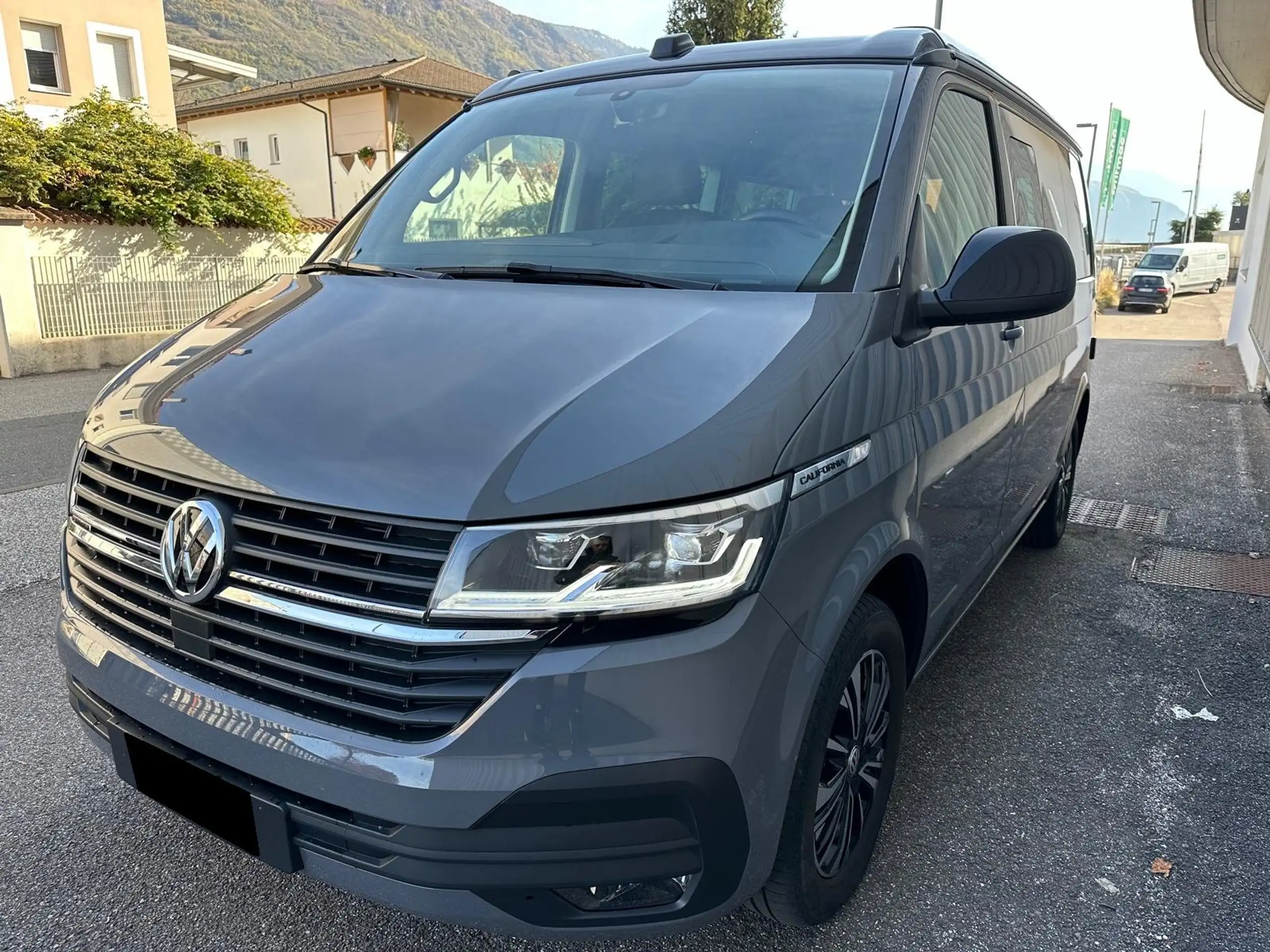 Volkswagen - T6.1 California