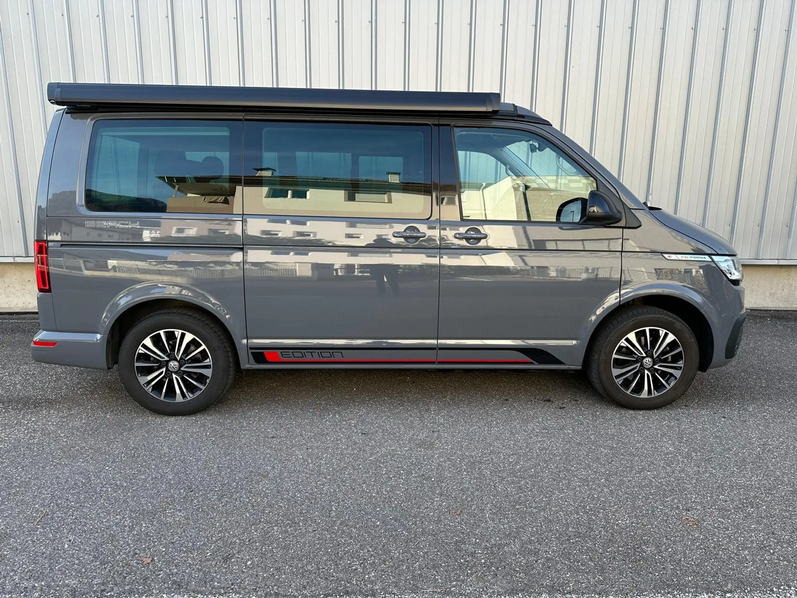 Volkswagen - T6.1 California