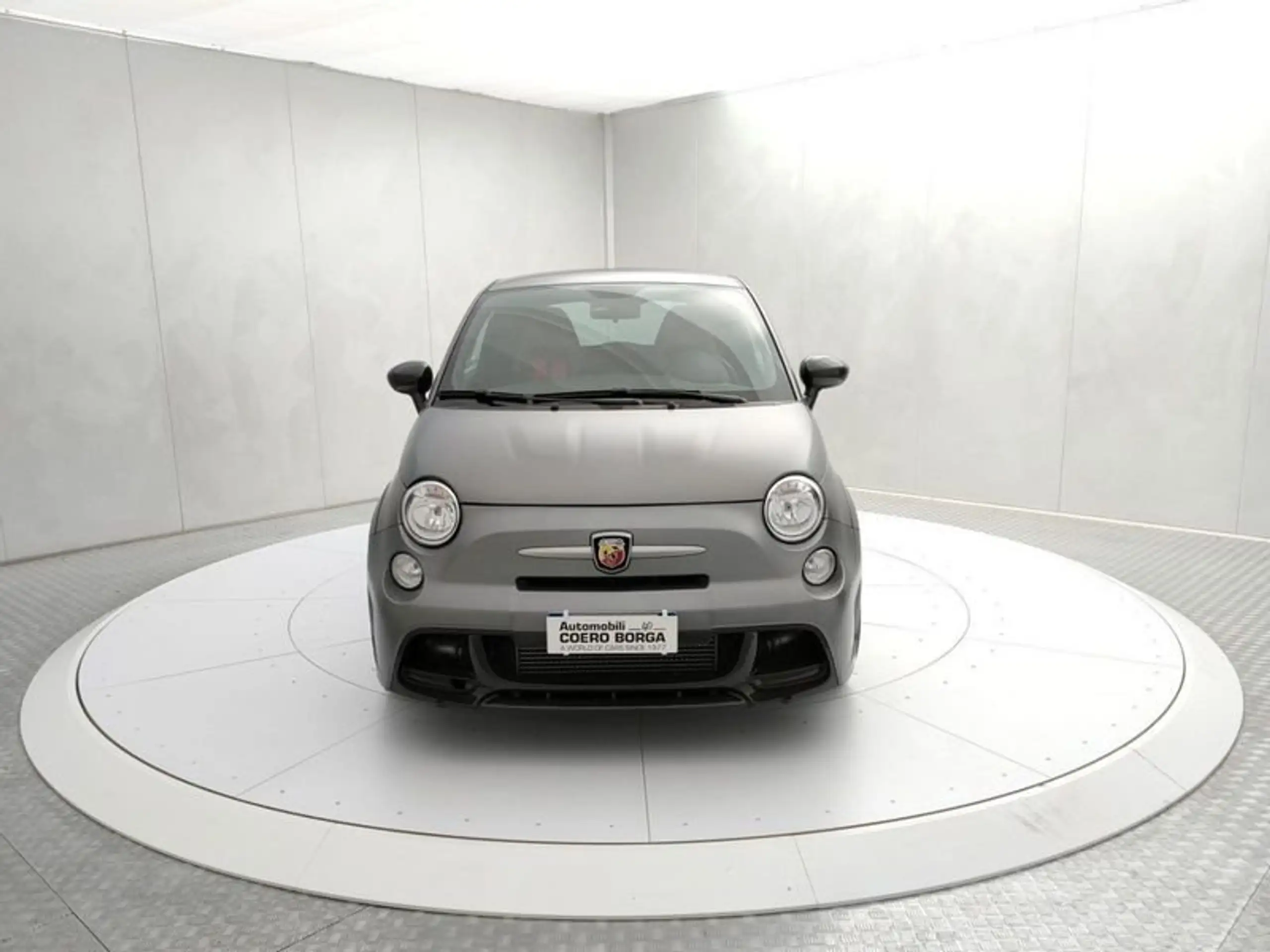 Abarth - 695