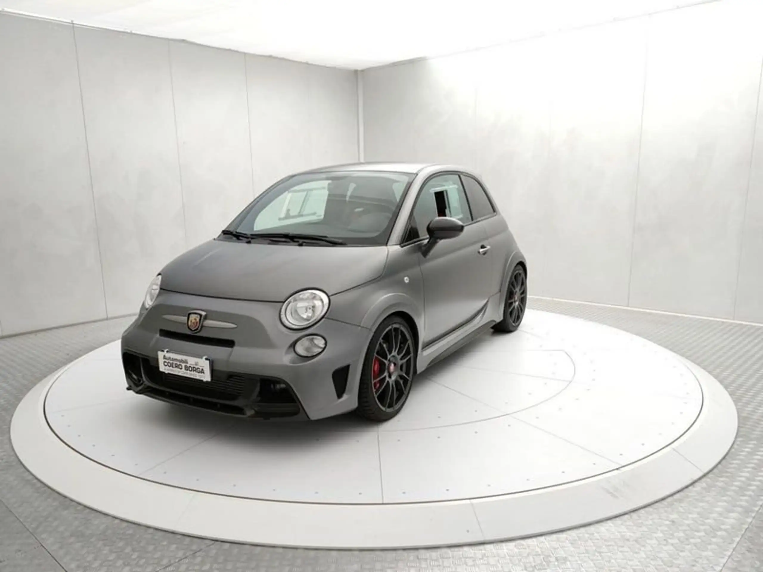 Abarth - 695