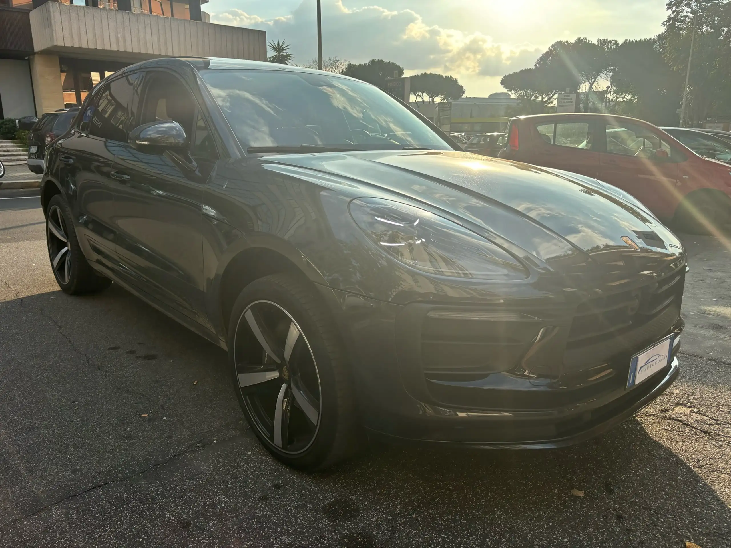 Porsche - Macan