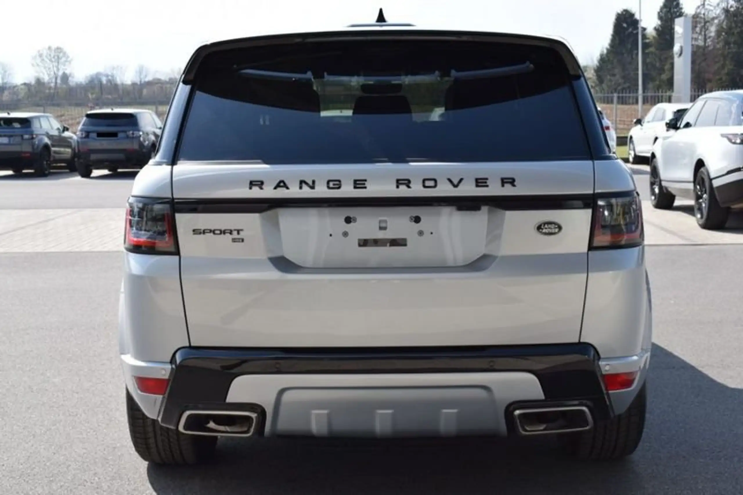 Land Rover - Range Rover Sport