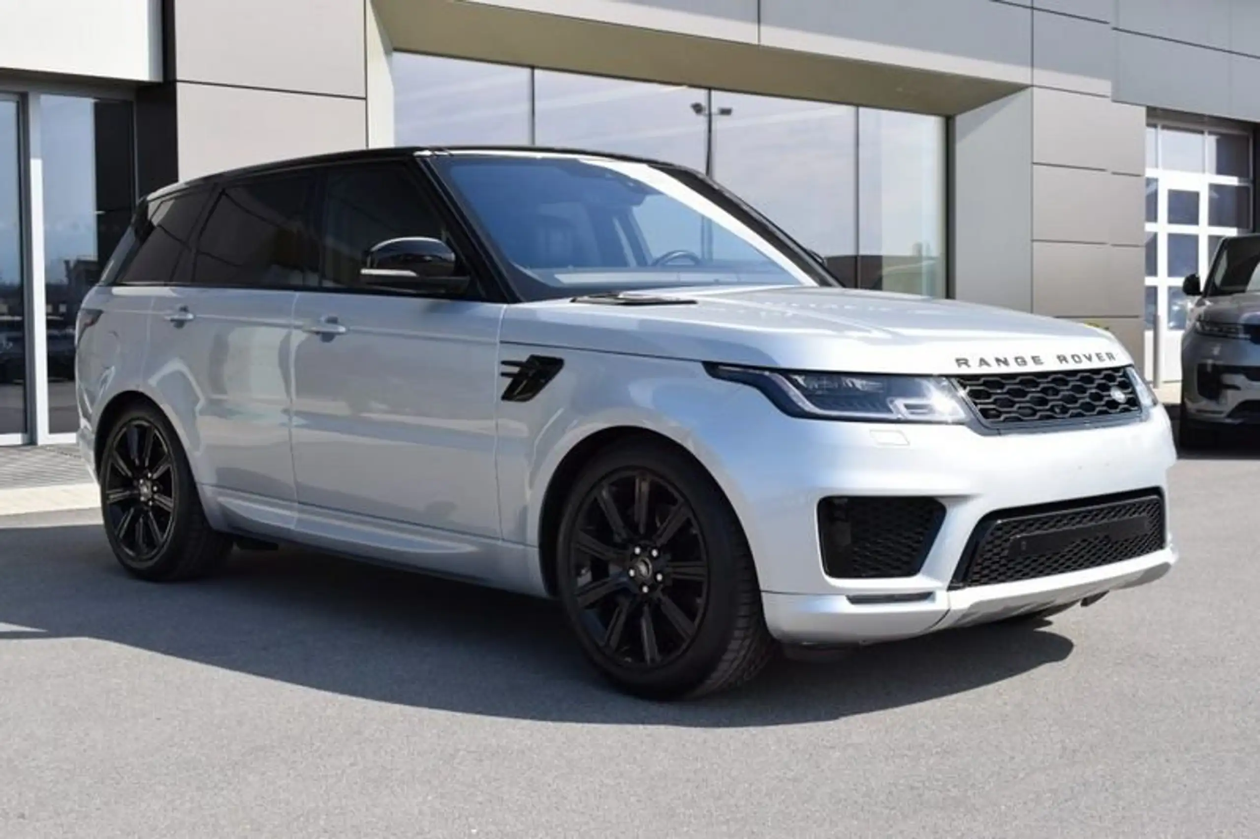 Land Rover - Range Rover Sport