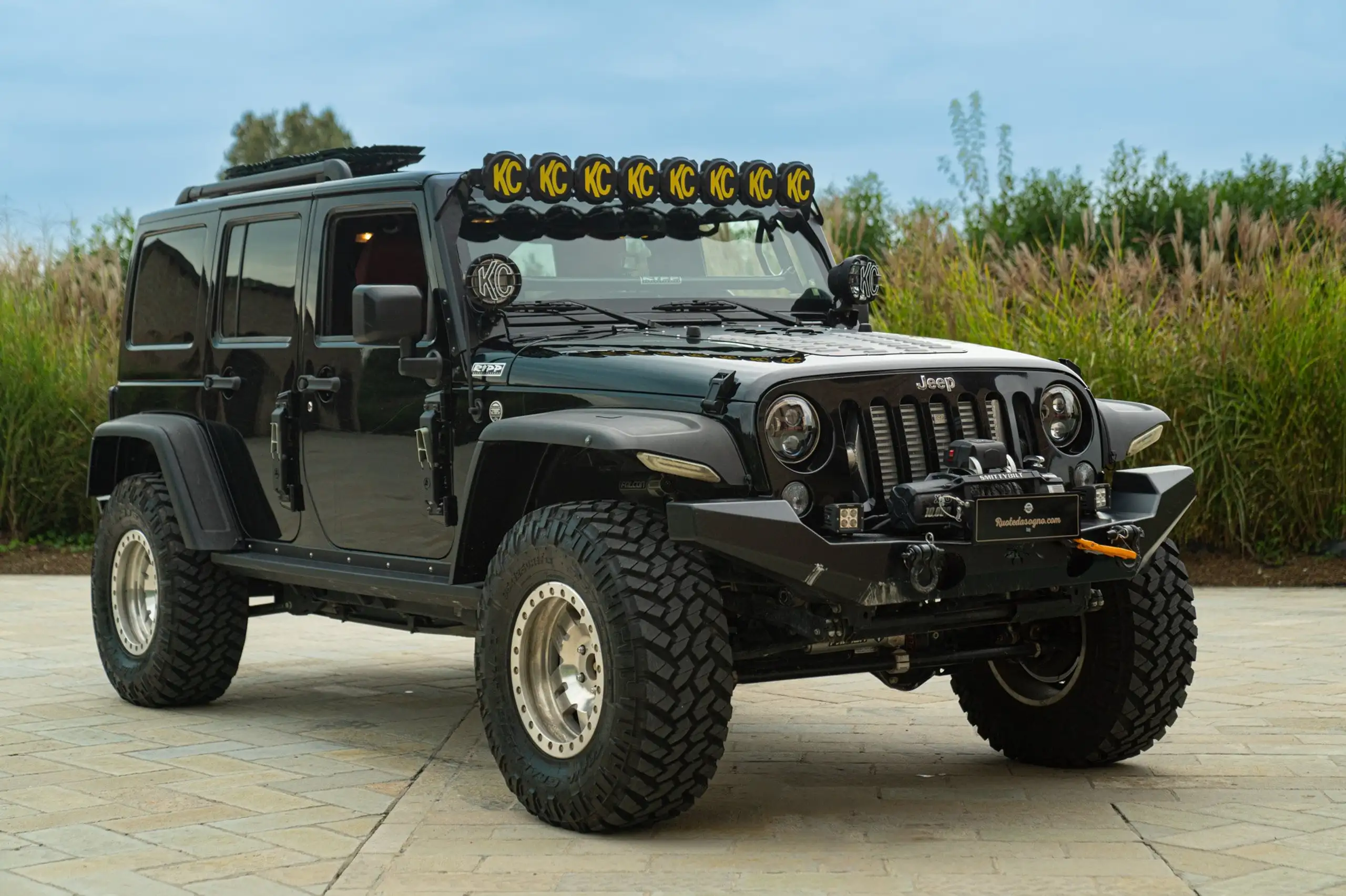 Jeep - Wrangler