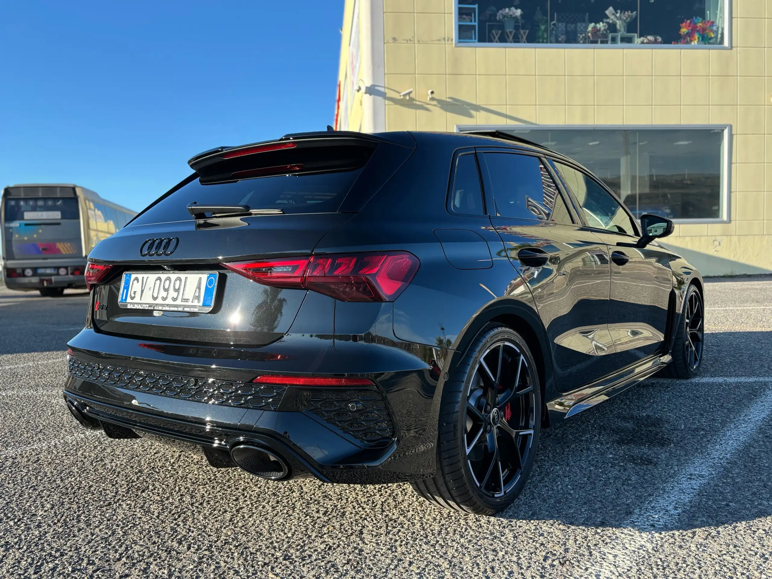 Audi - RS3