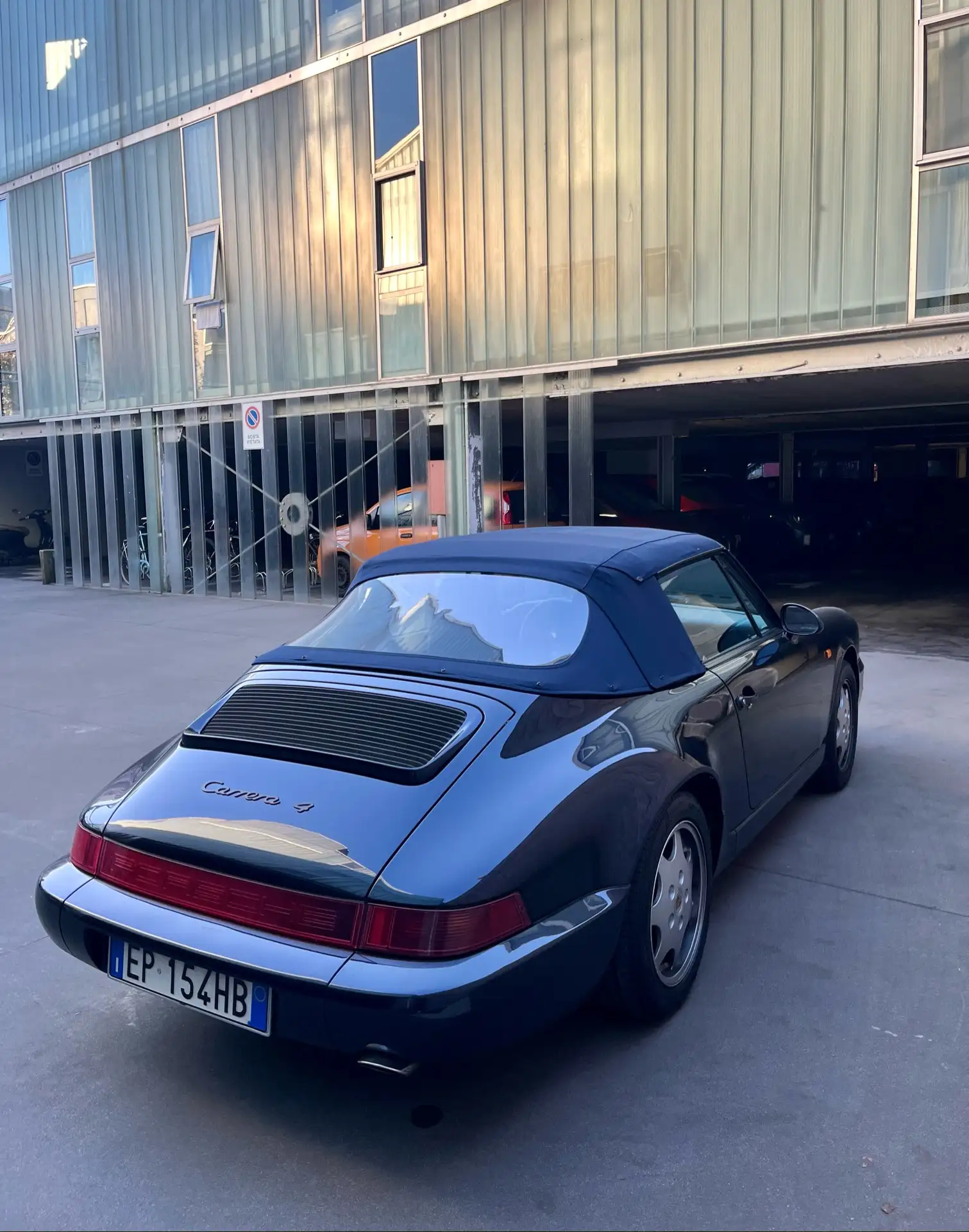 Porsche - 964