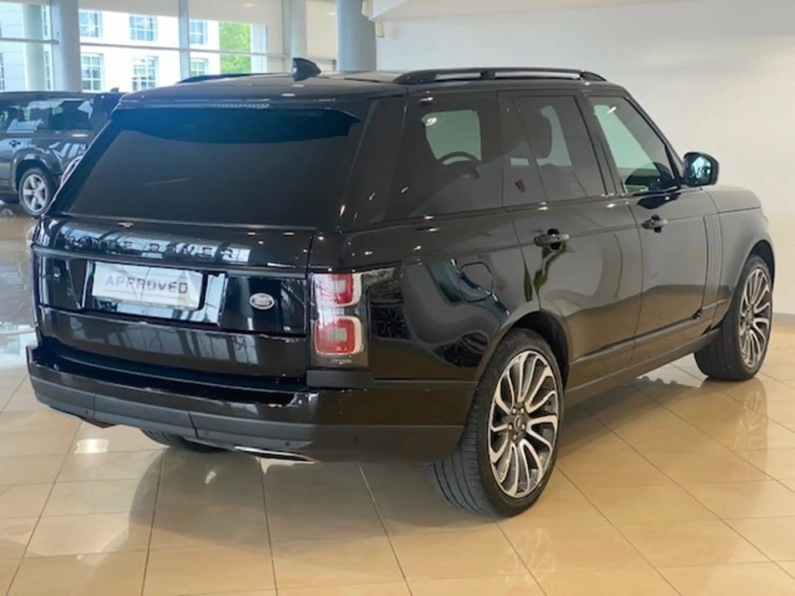 Land Rover - Range Rover