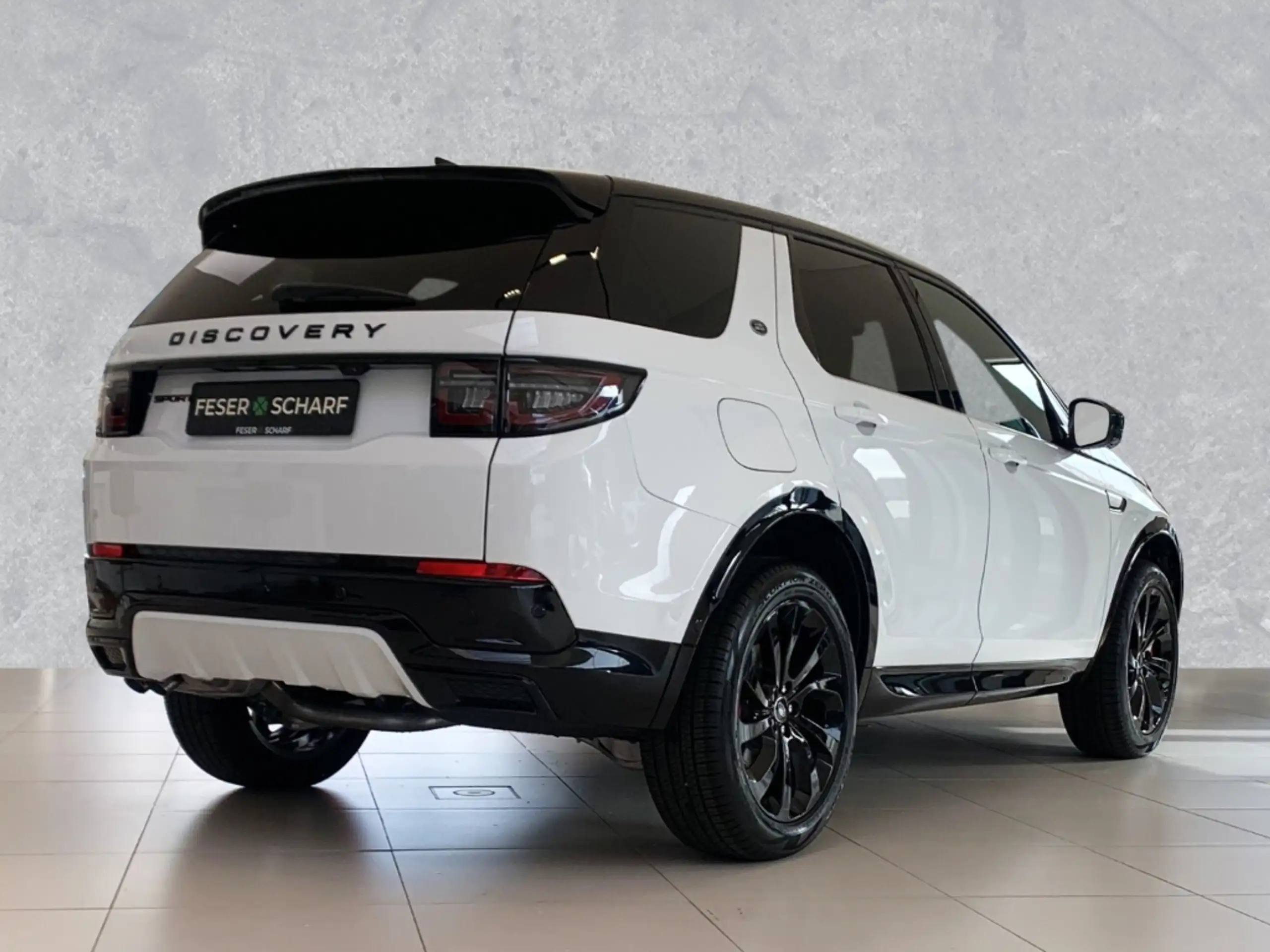 Land Rover - Discovery Sport