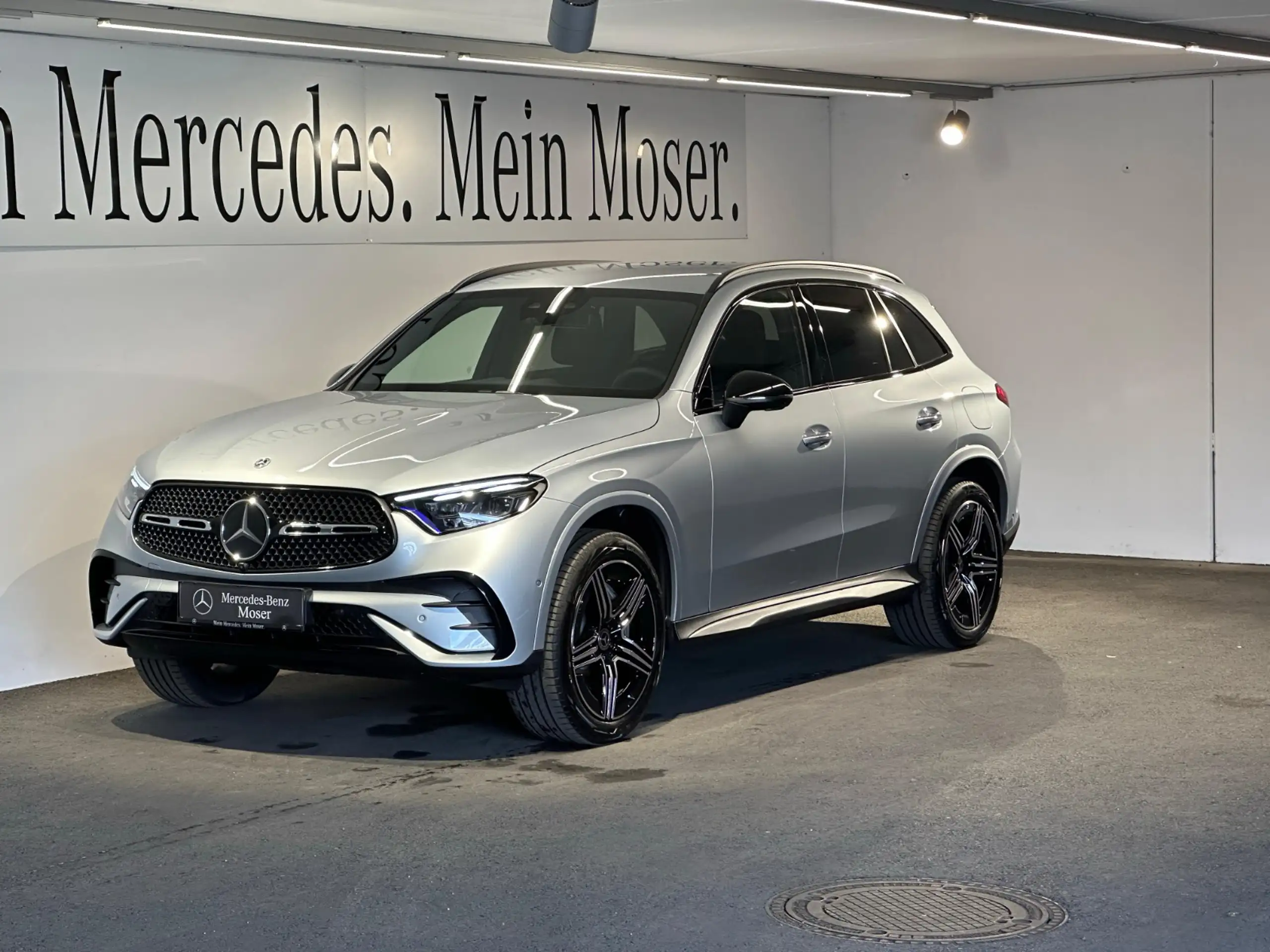 Mercedes-Benz - GLC 300