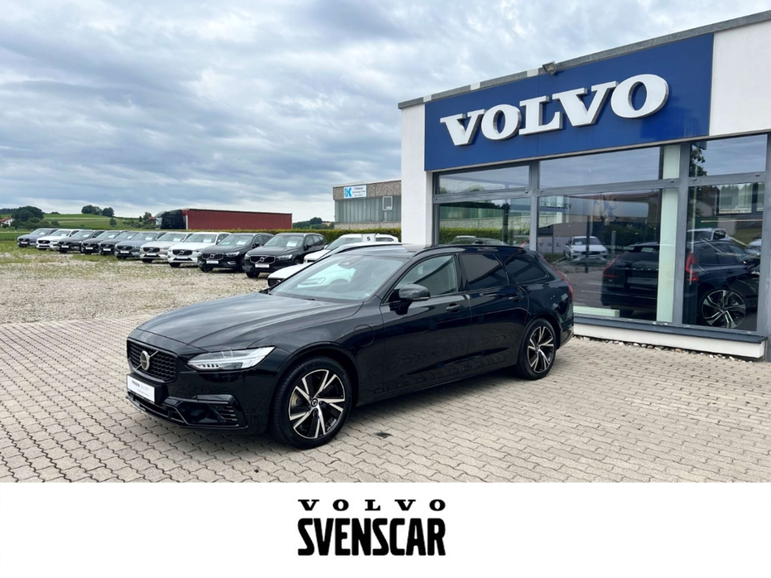 Volvo - V90