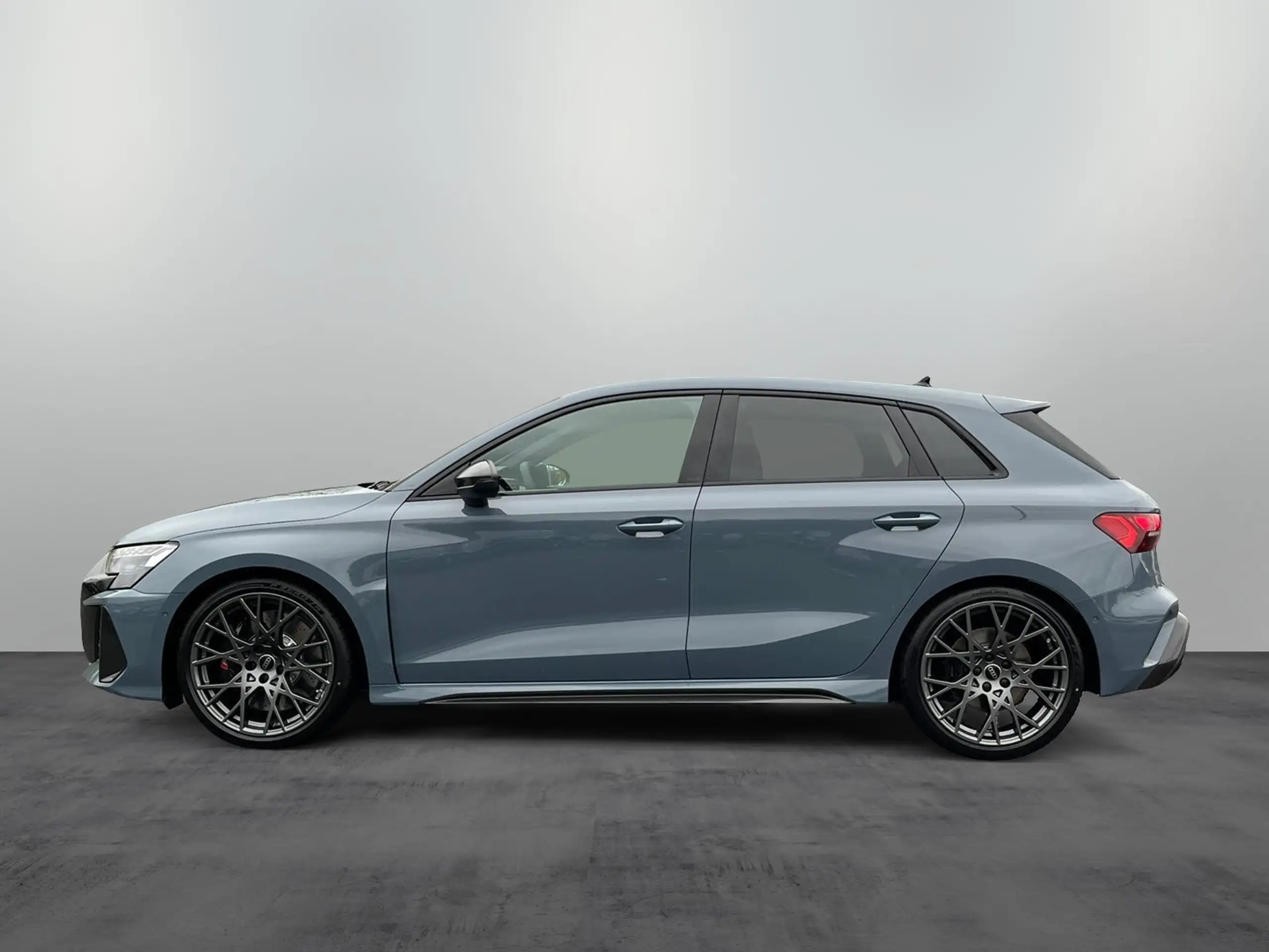 Audi - RS3