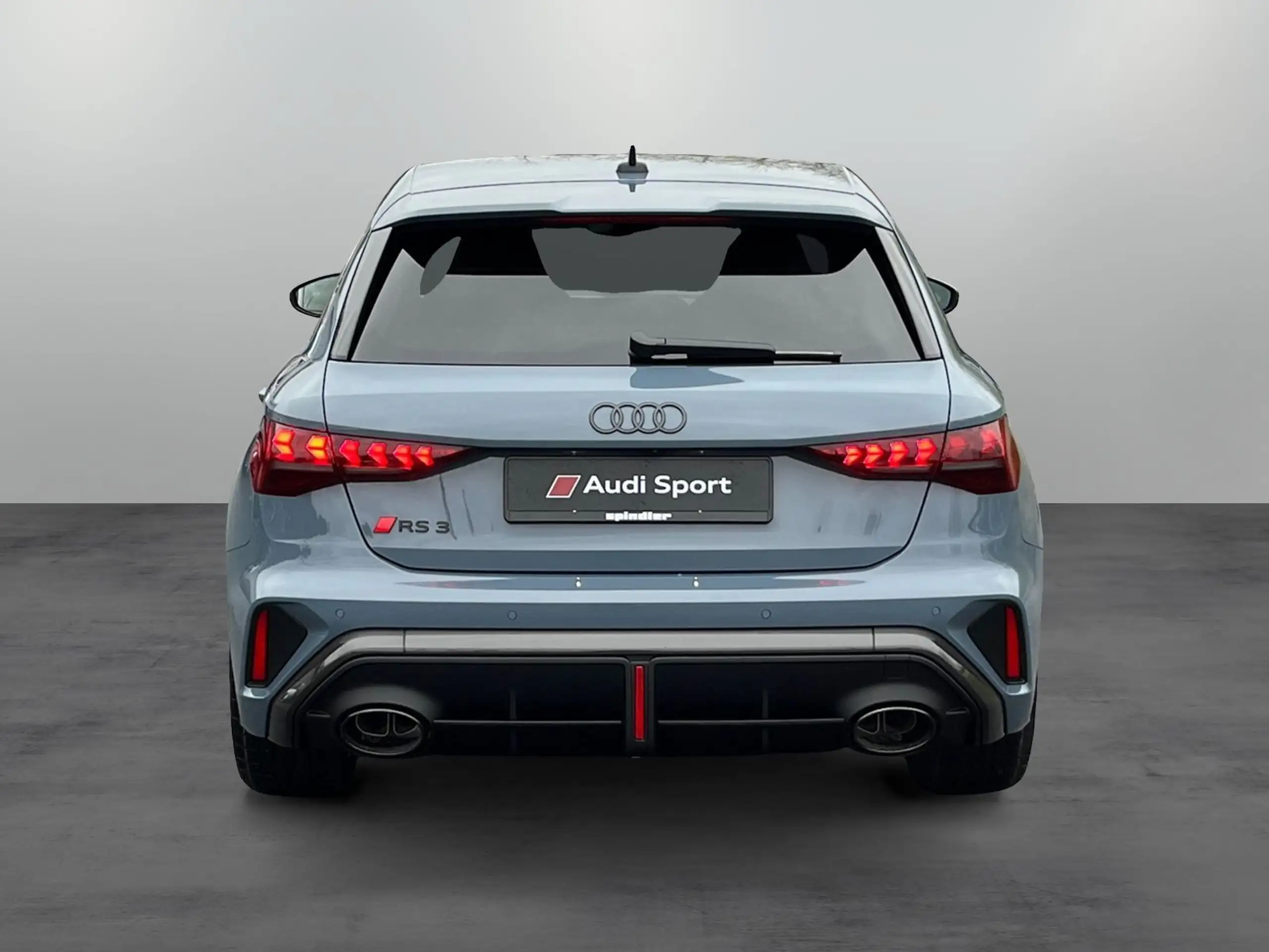 Audi - RS3