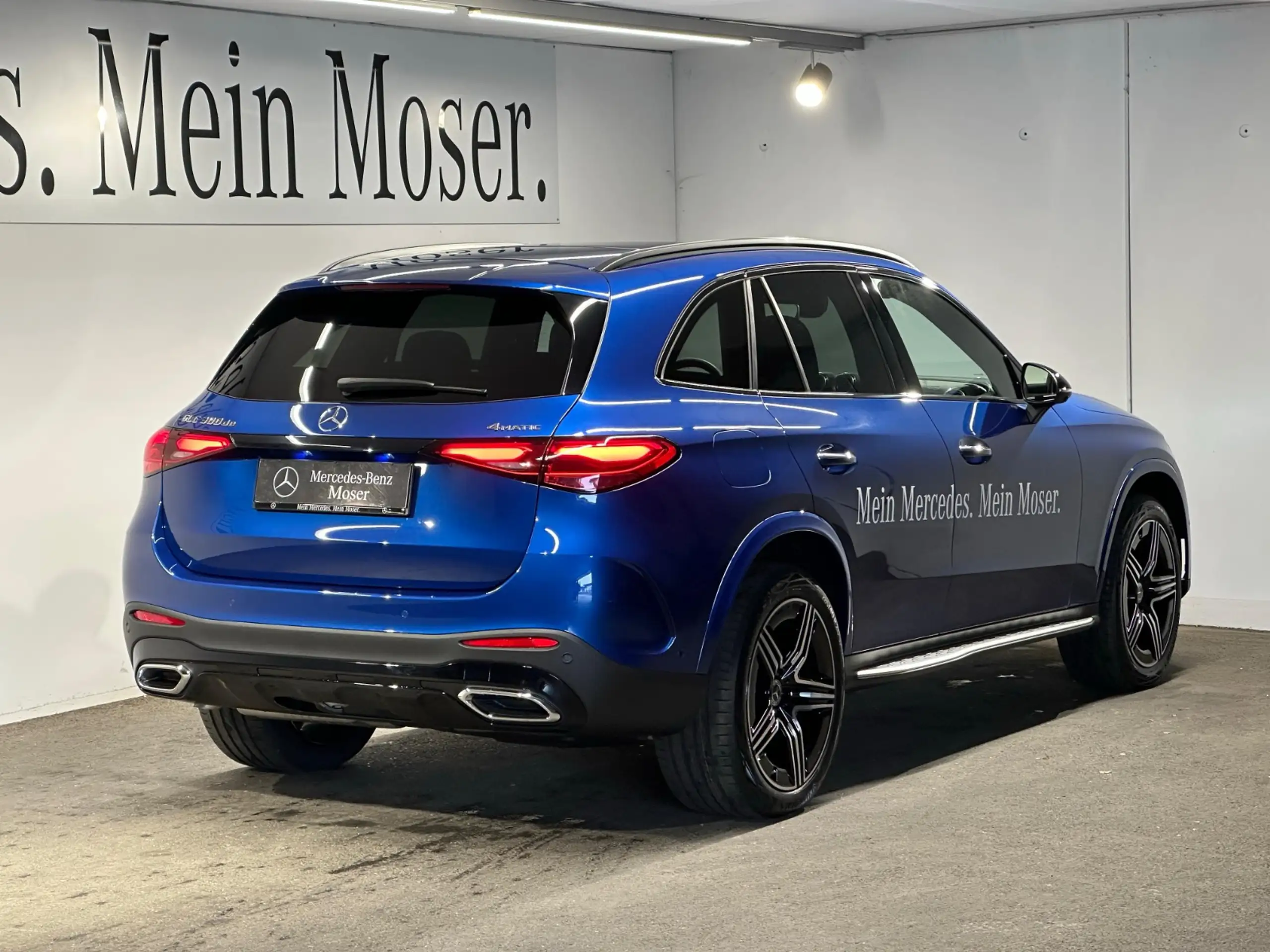 Mercedes-Benz - GLC 300