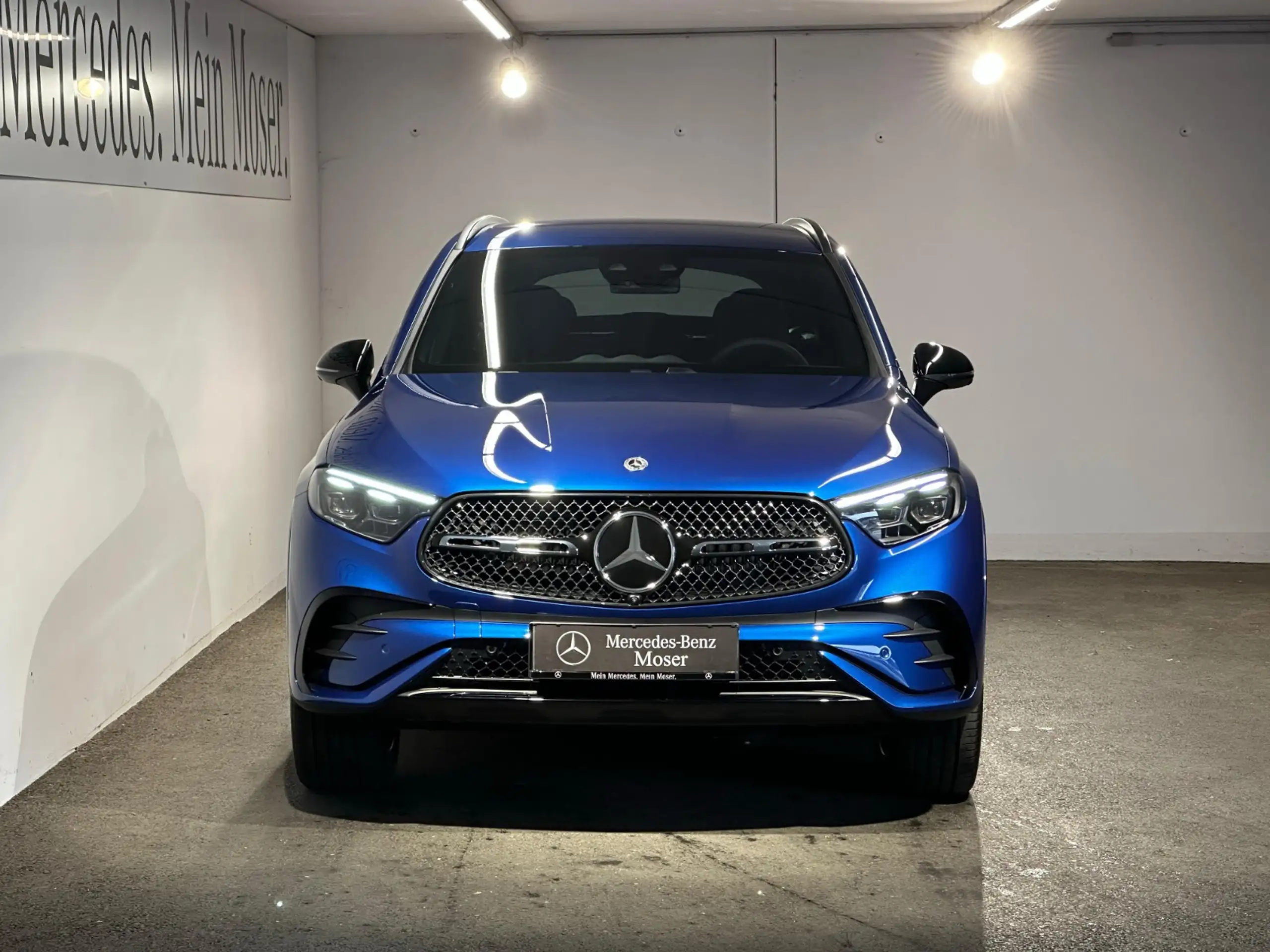 Mercedes-Benz - GLC 300