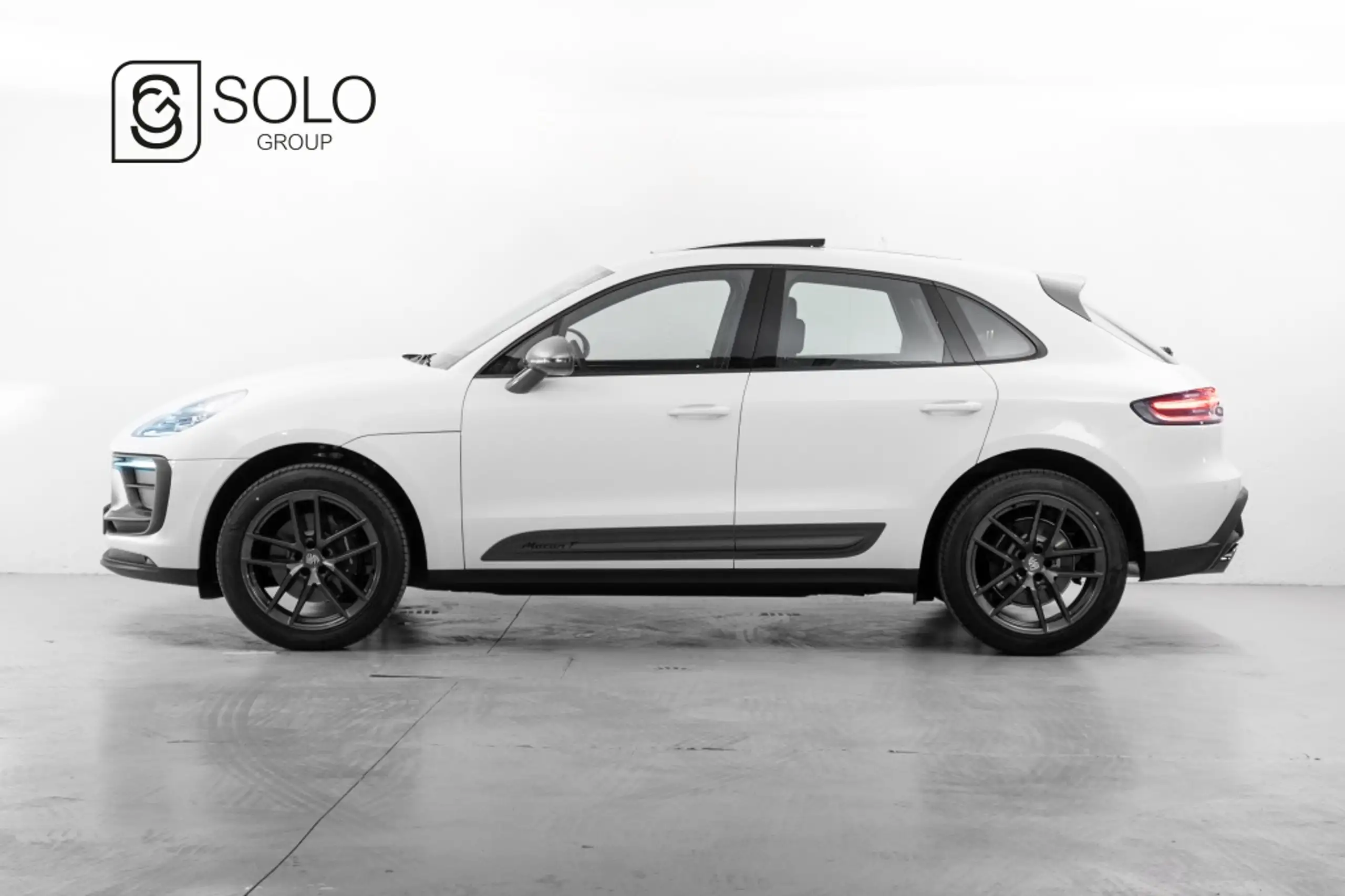 Porsche - Macan