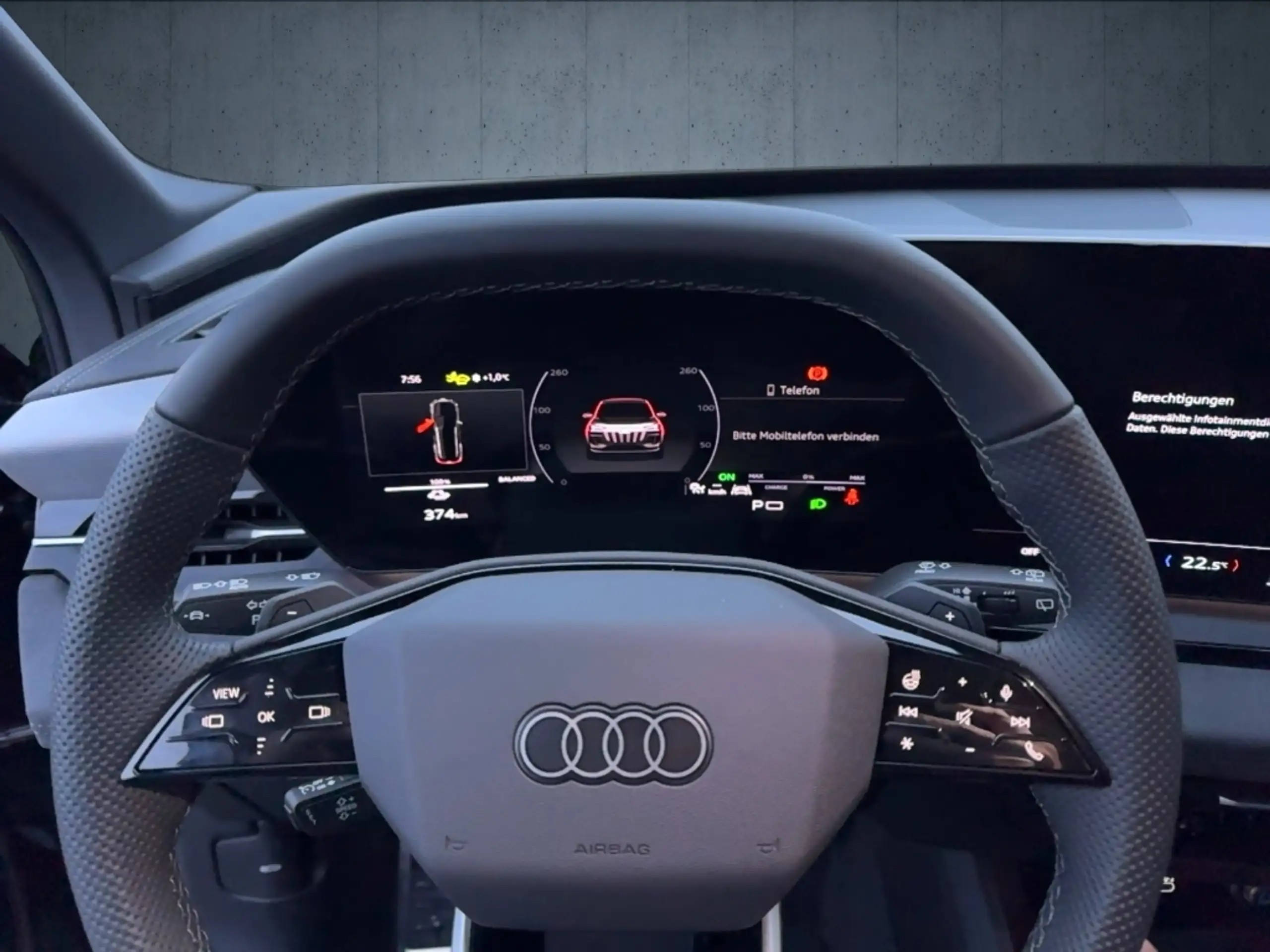 Audi - Q6