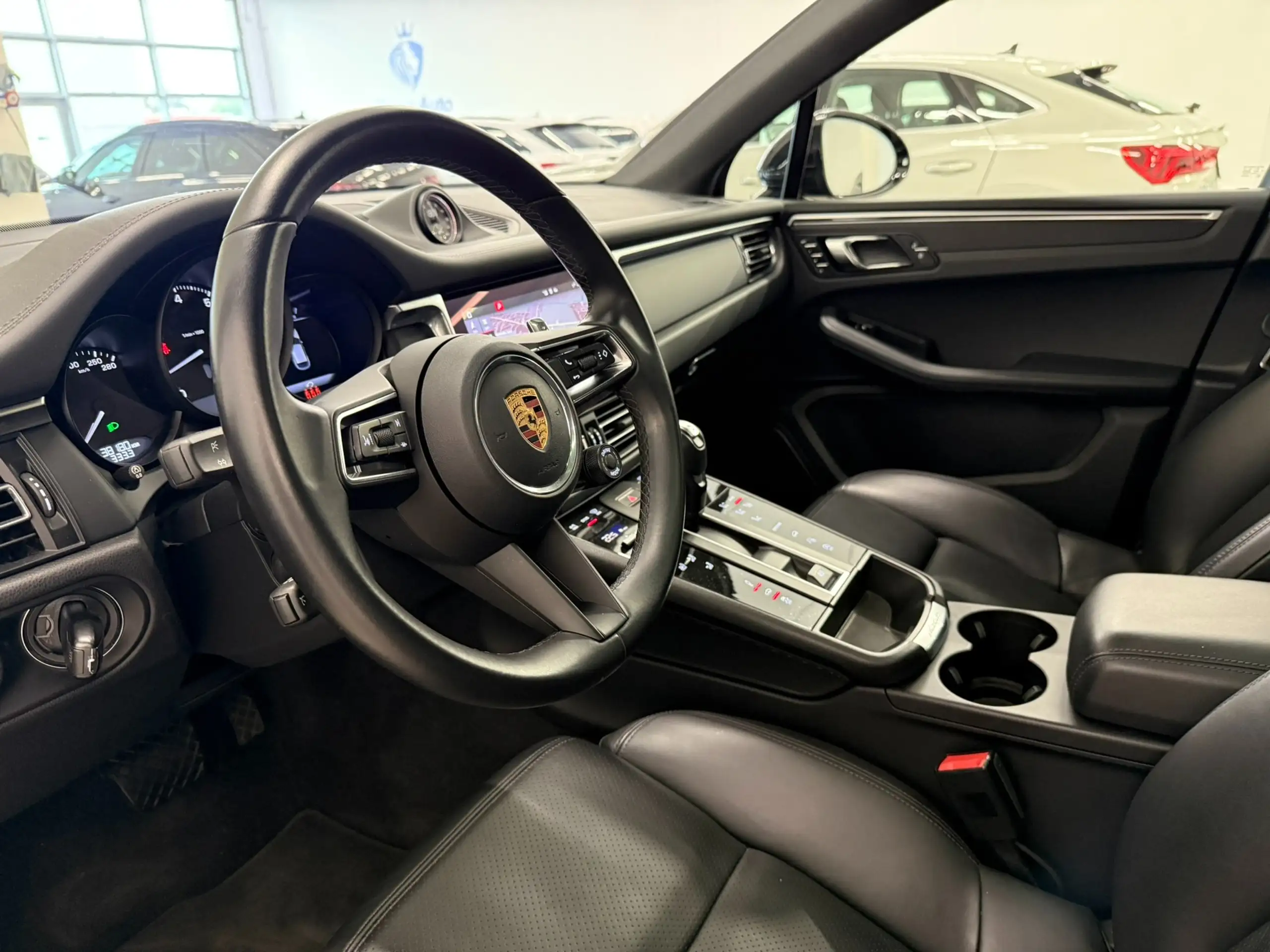 Porsche - Macan