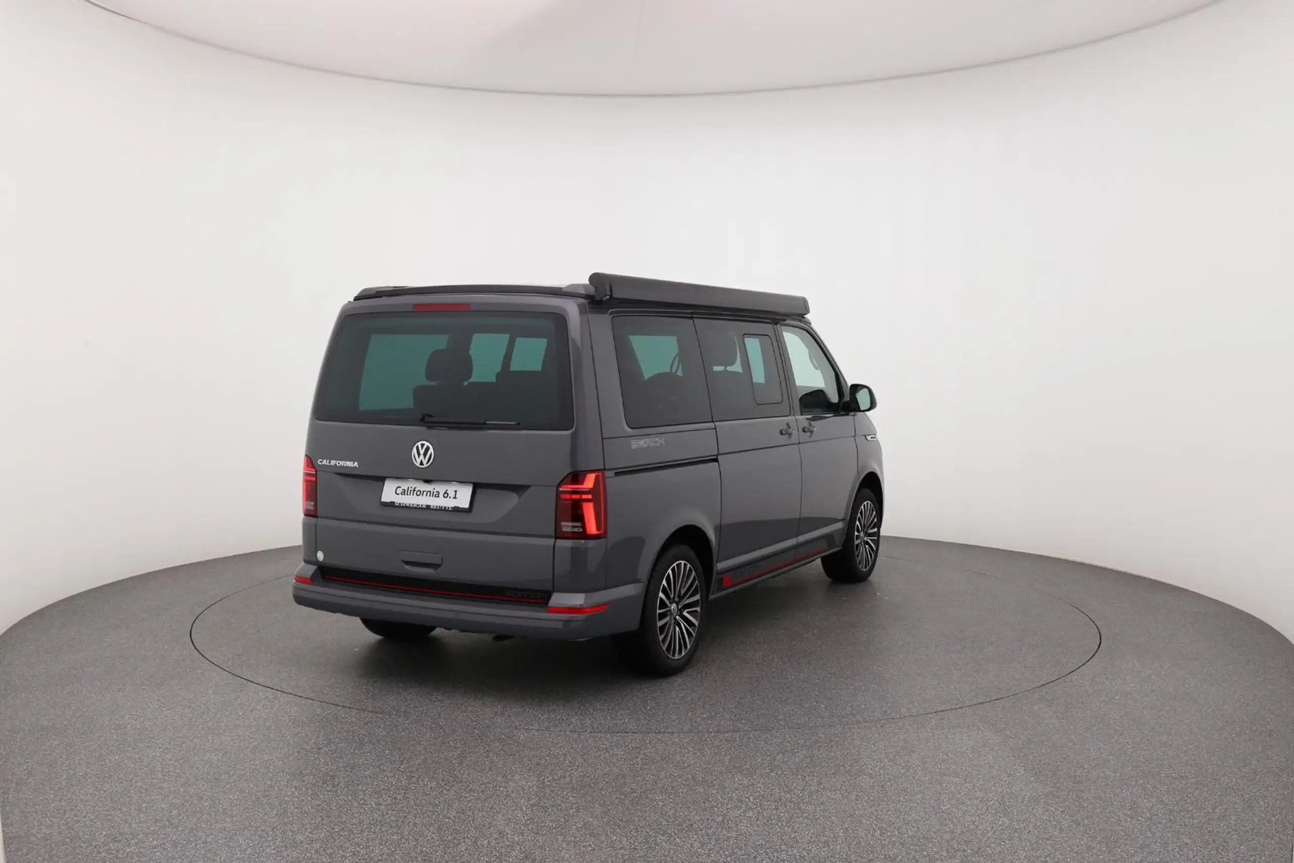 Volkswagen - T6.1 California