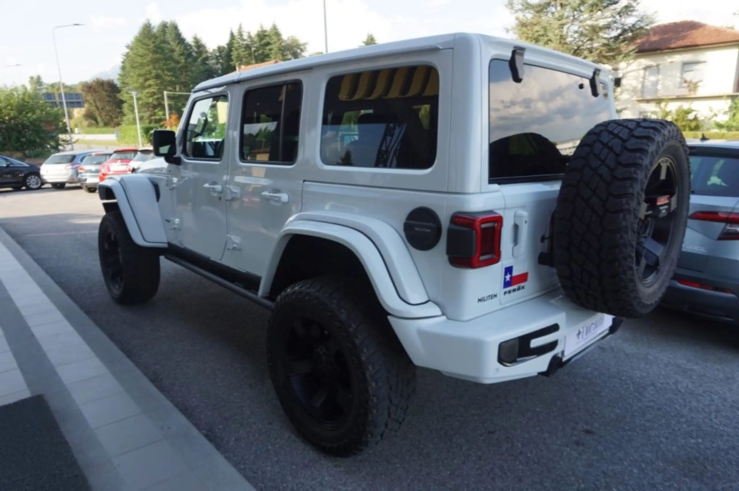 Jeep - Wrangler