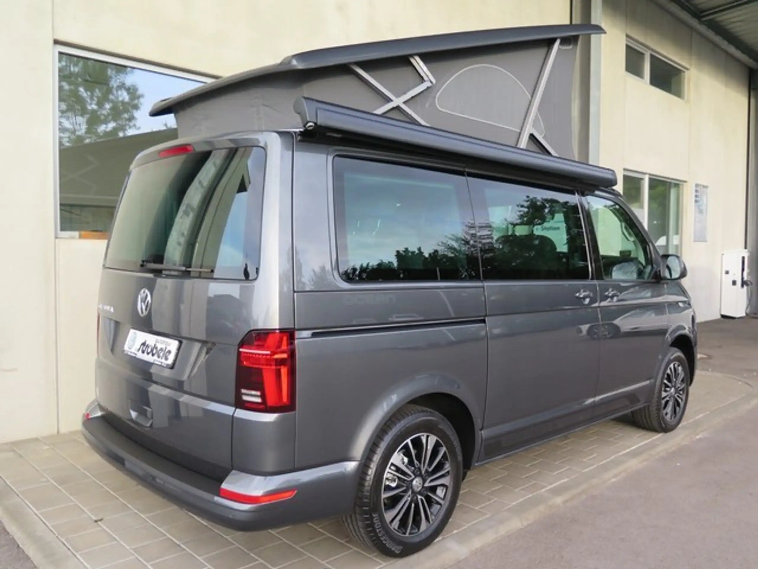 Volkswagen - T6.1 California