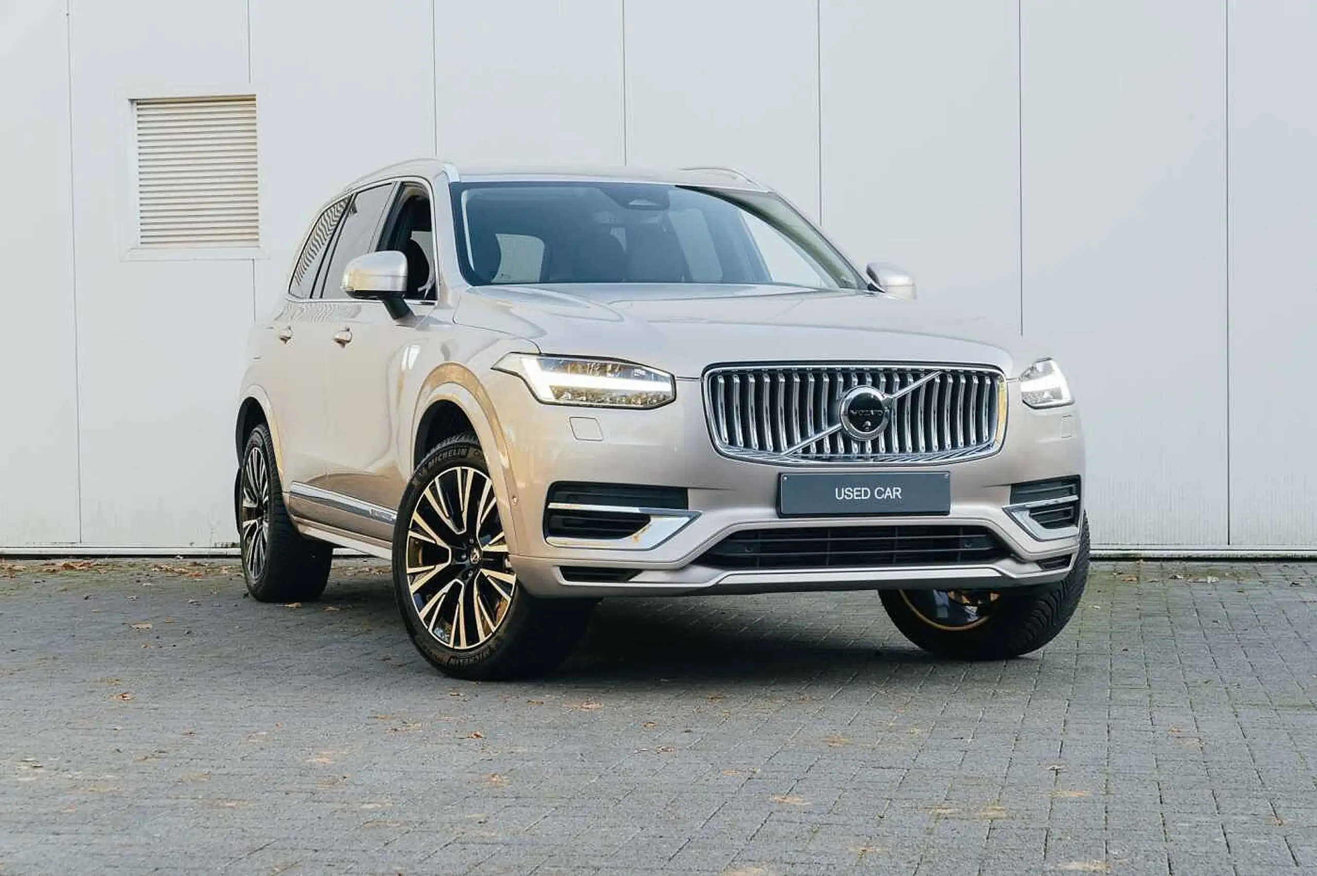 Volvo - XC90