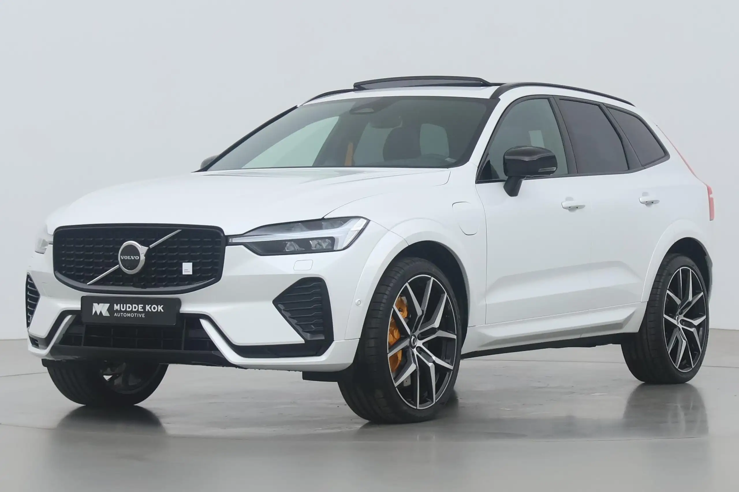 Volvo - XC60