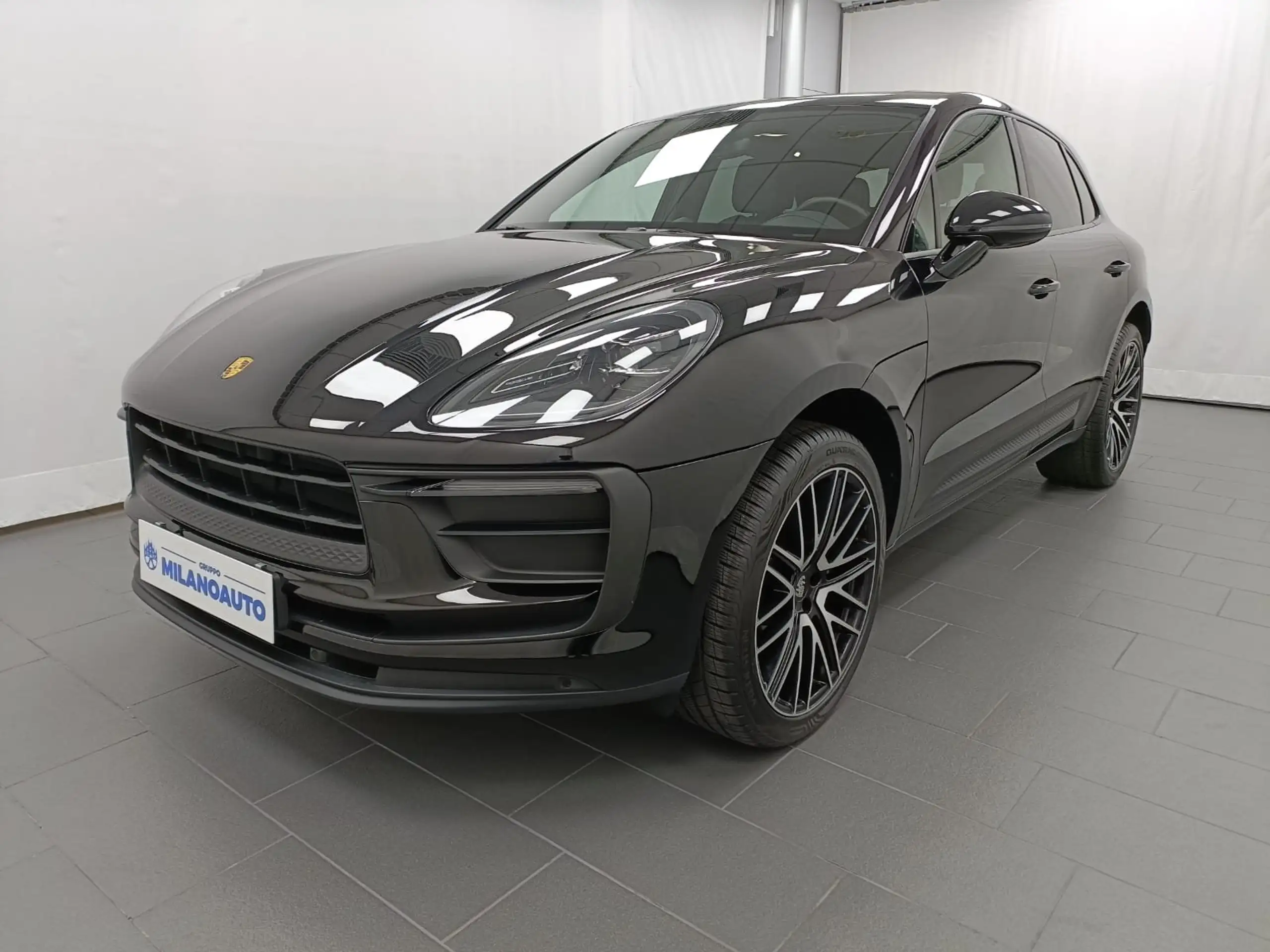 Porsche - Macan