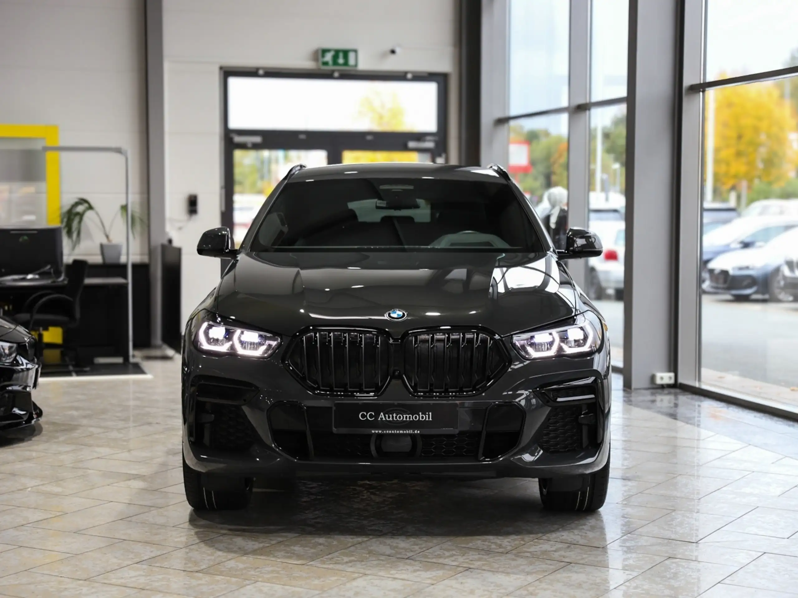 BMW - X6