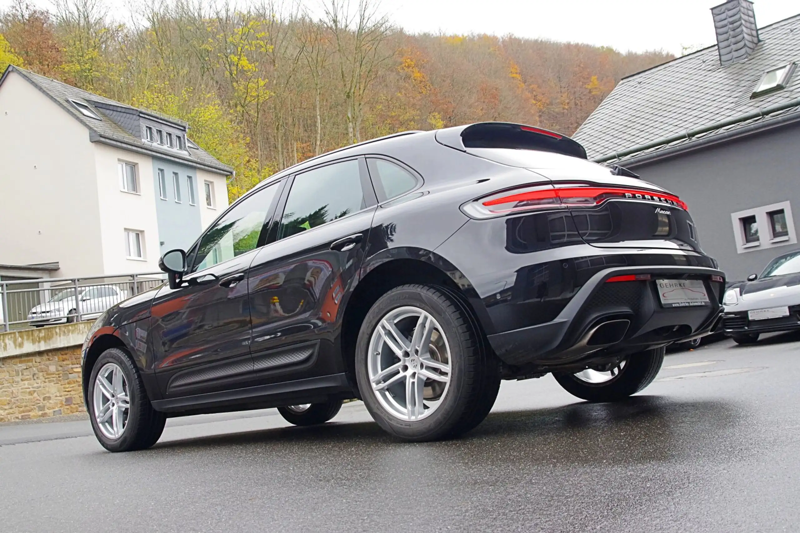 Porsche - Macan