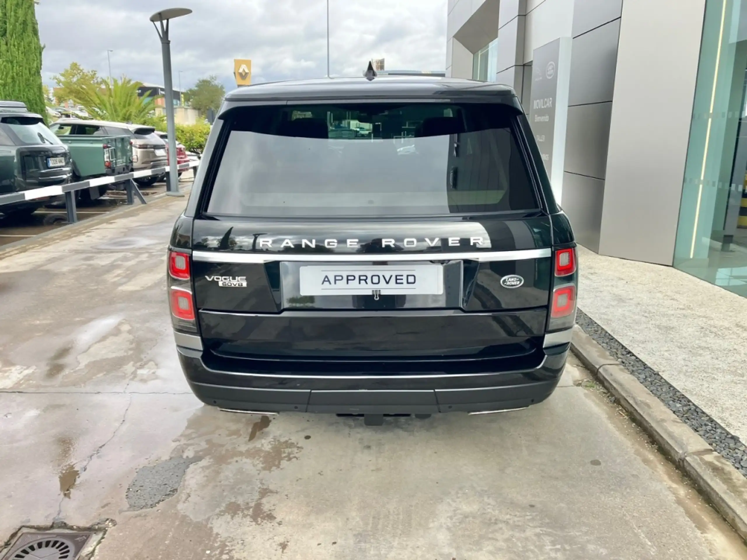 Land Rover - Range Rover