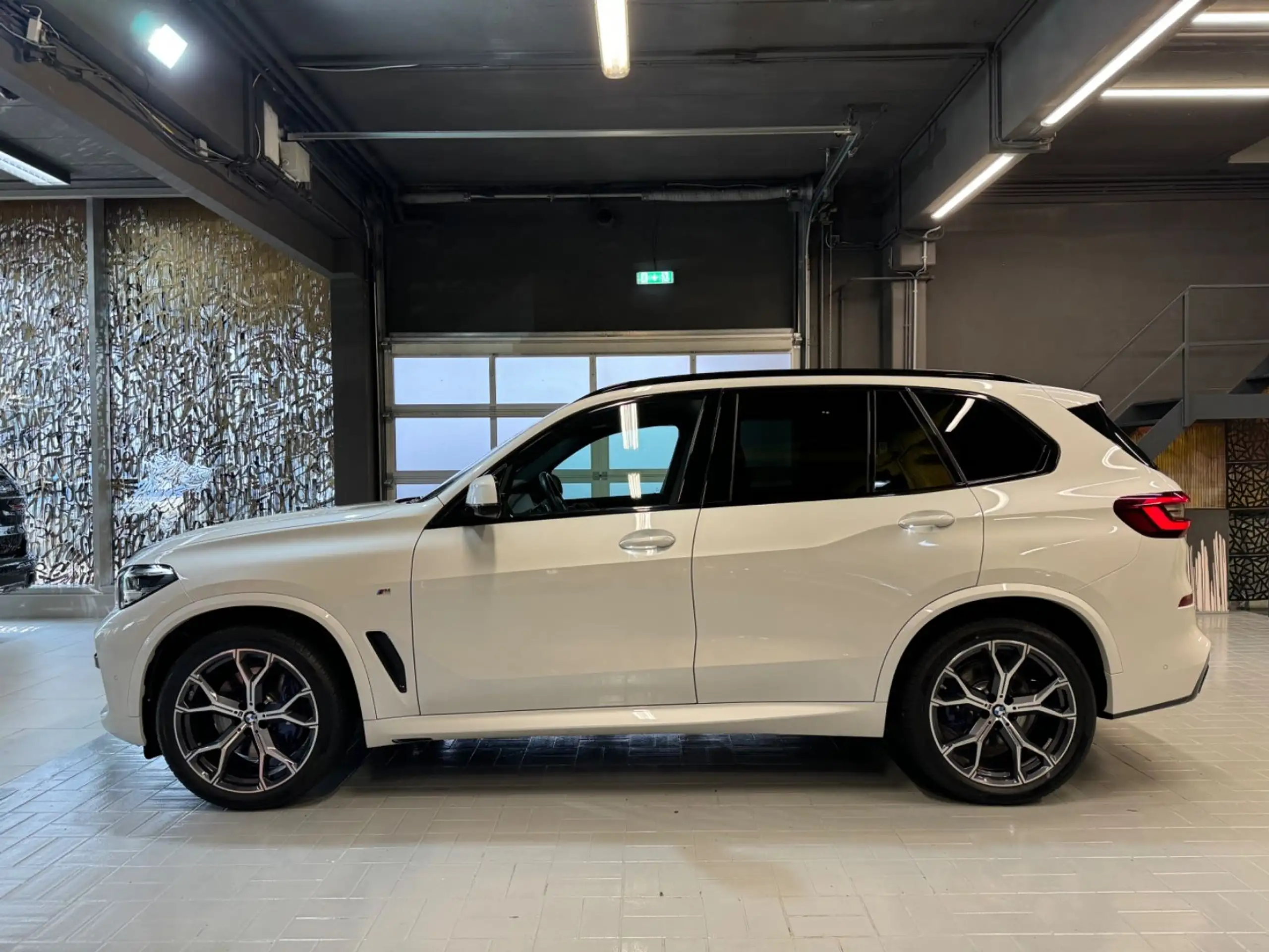 BMW - X5