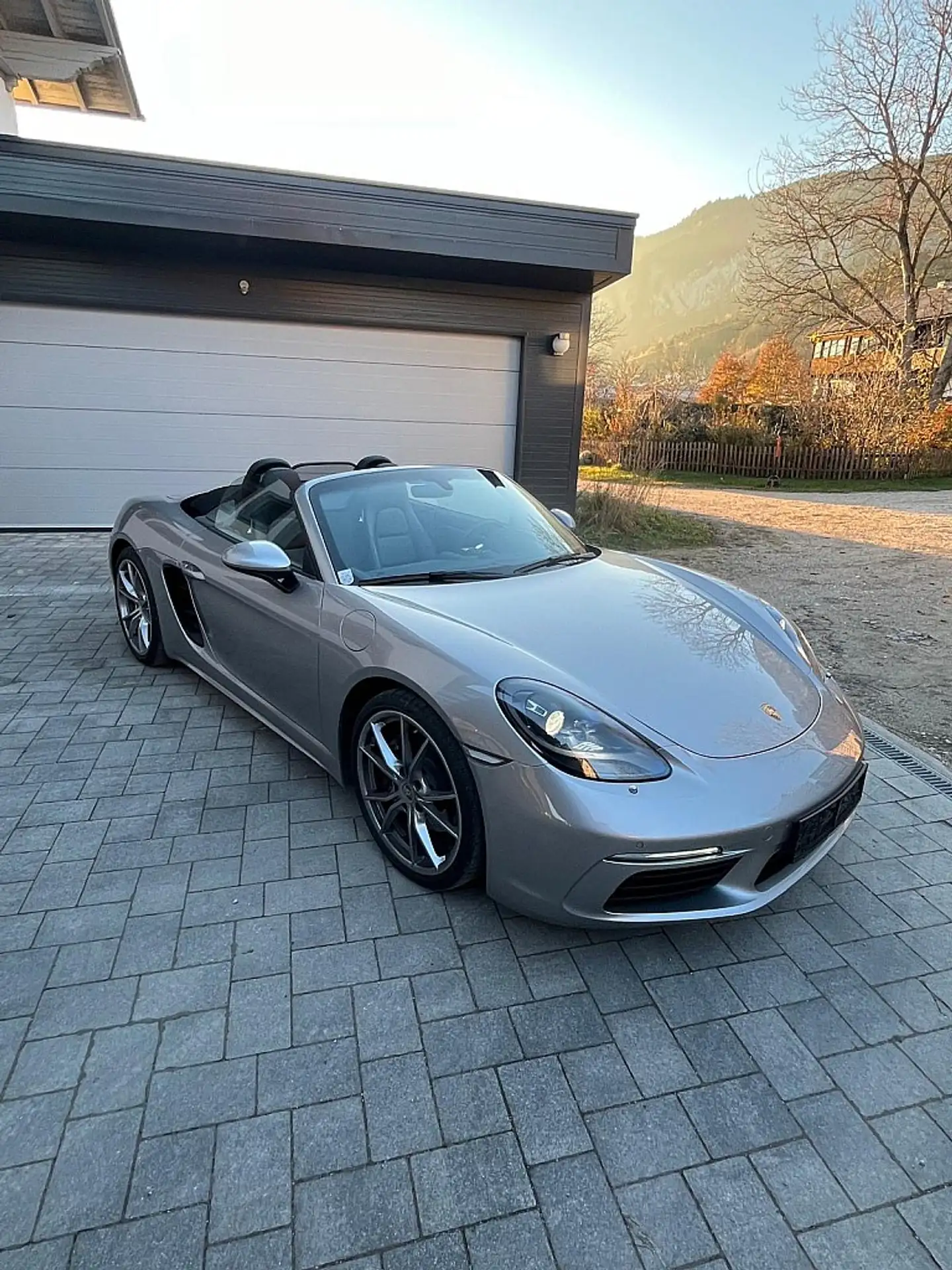 Porsche - Boxster