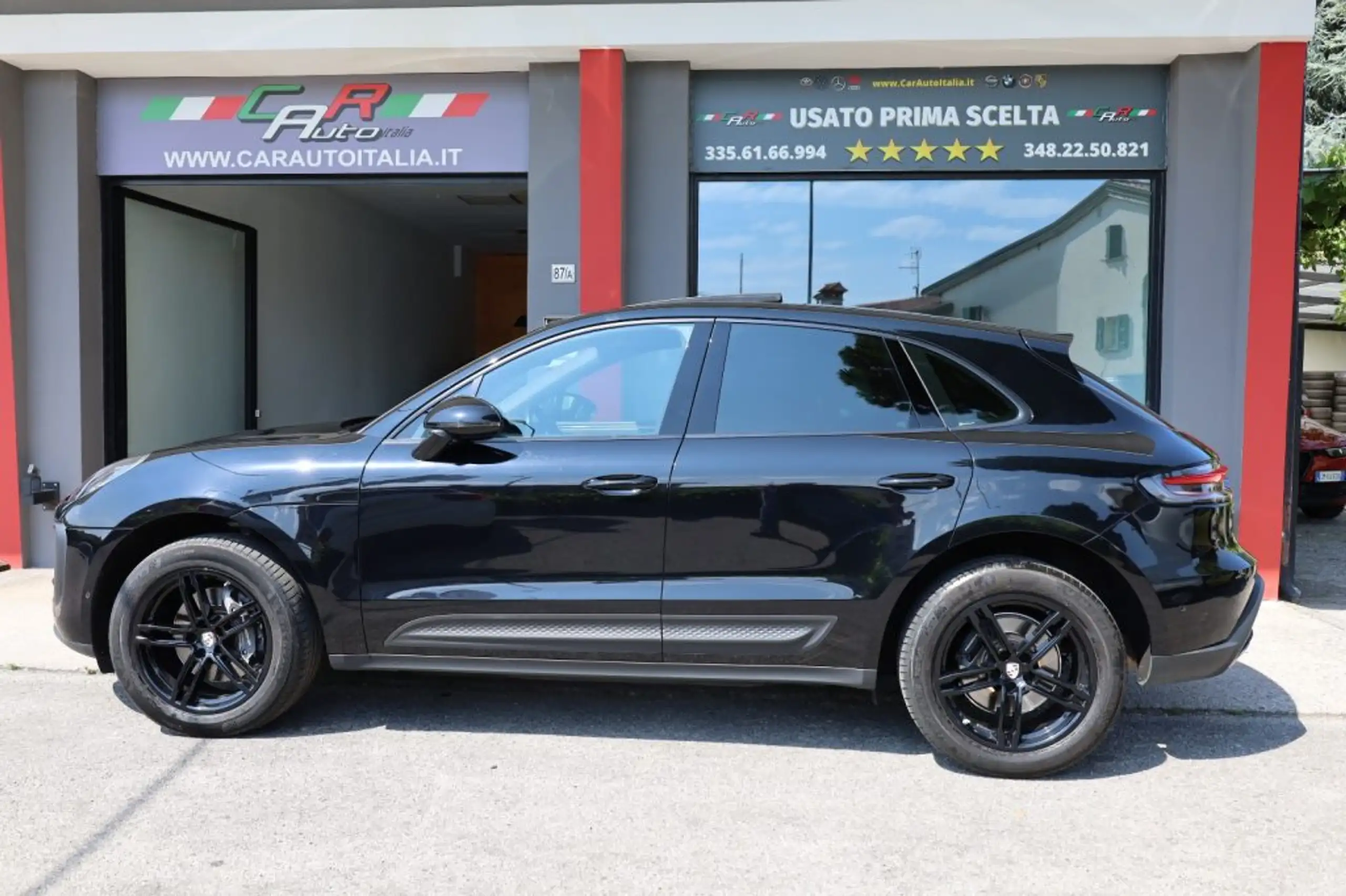 Porsche - Macan