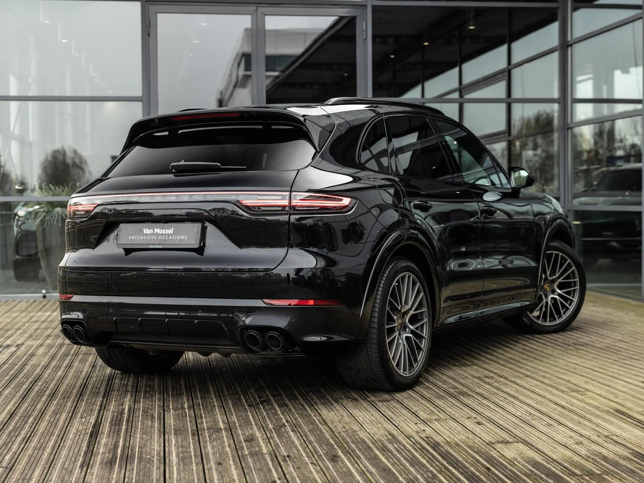 Porsche - Cayenne