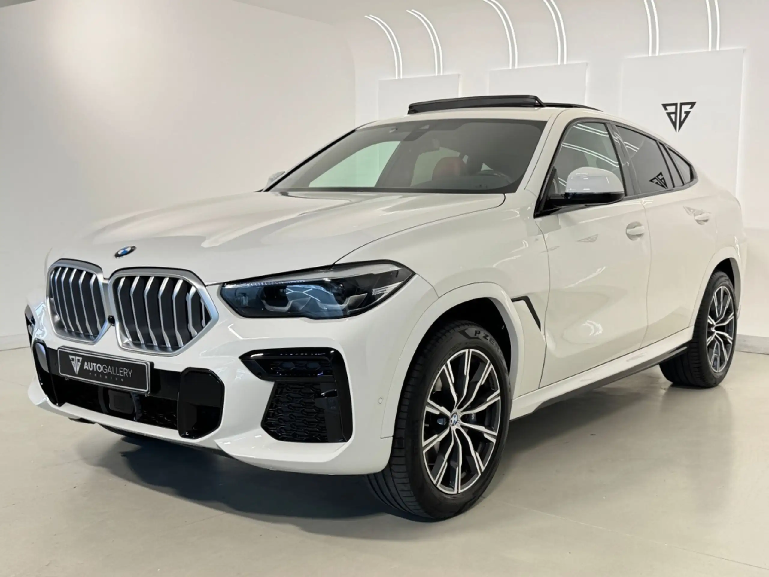 BMW - X6